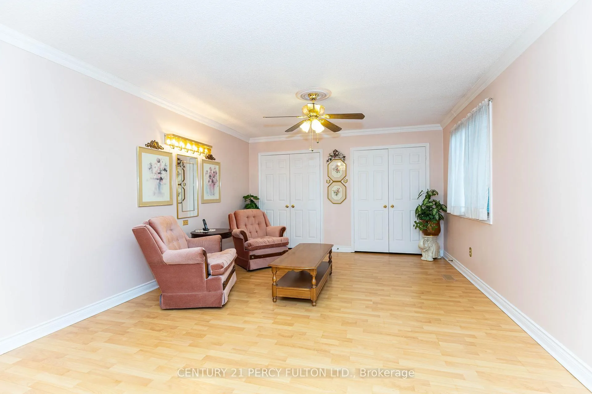 Photo 15 of 23 Leah Crescent, Ajax, Central West — HOMEH
