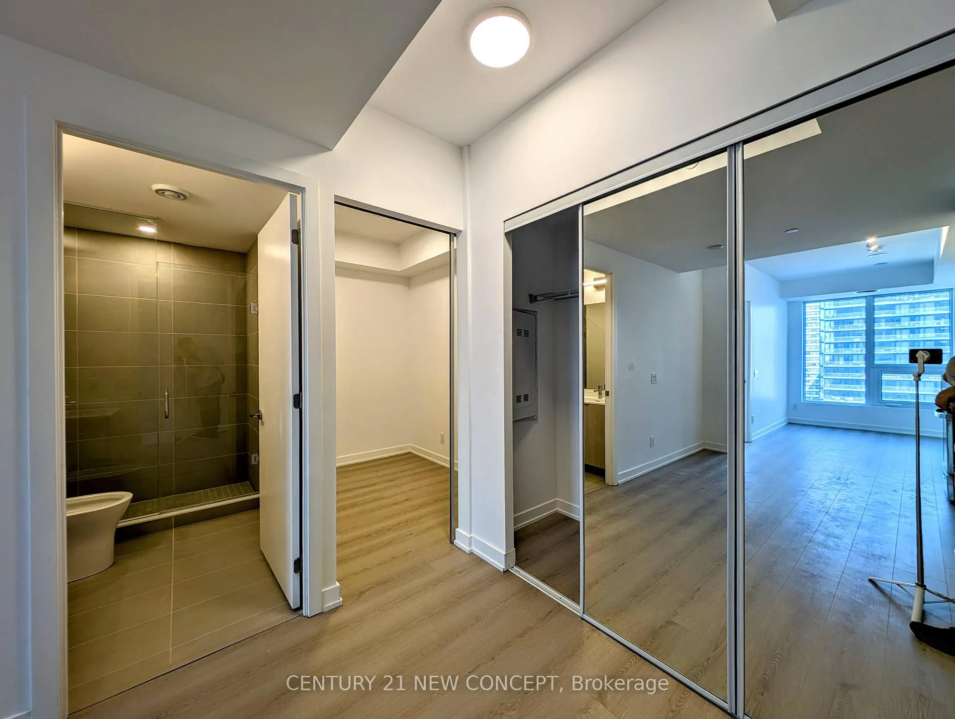 Photo 3 of Unit 2715, 100 Queen Street E, Toronto, Church-Yonge Corridor — HOMEH