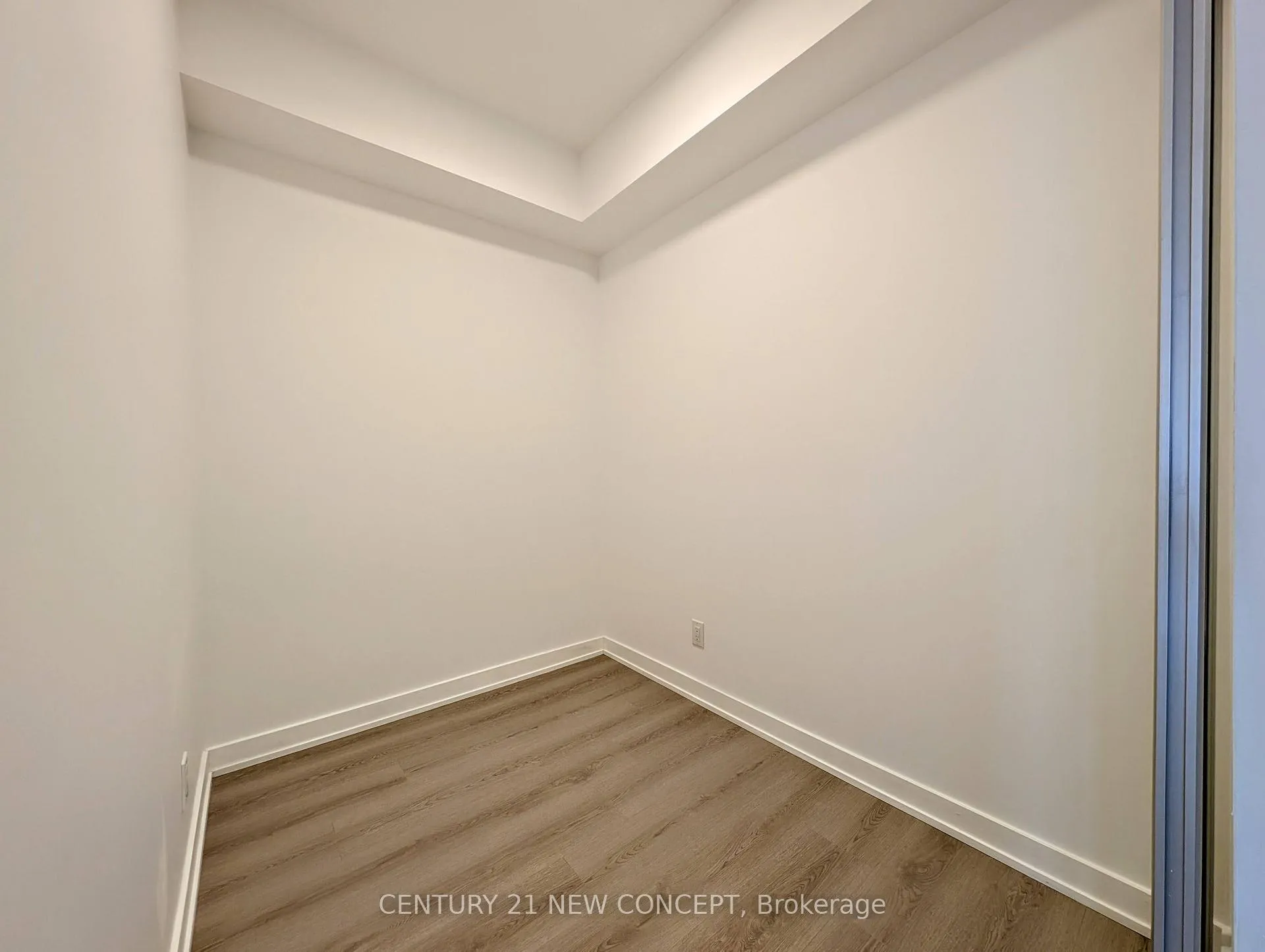 Photo 5 of Unit 2715, 100 Queen Street E, Toronto, Church-Yonge Corridor — HOMEH
