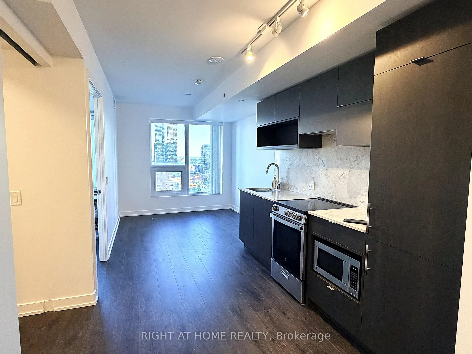 Photo 4 of Unit 2307, 100 Queen Street E, Toronto, Church-Yonge Corridor — HOMEH