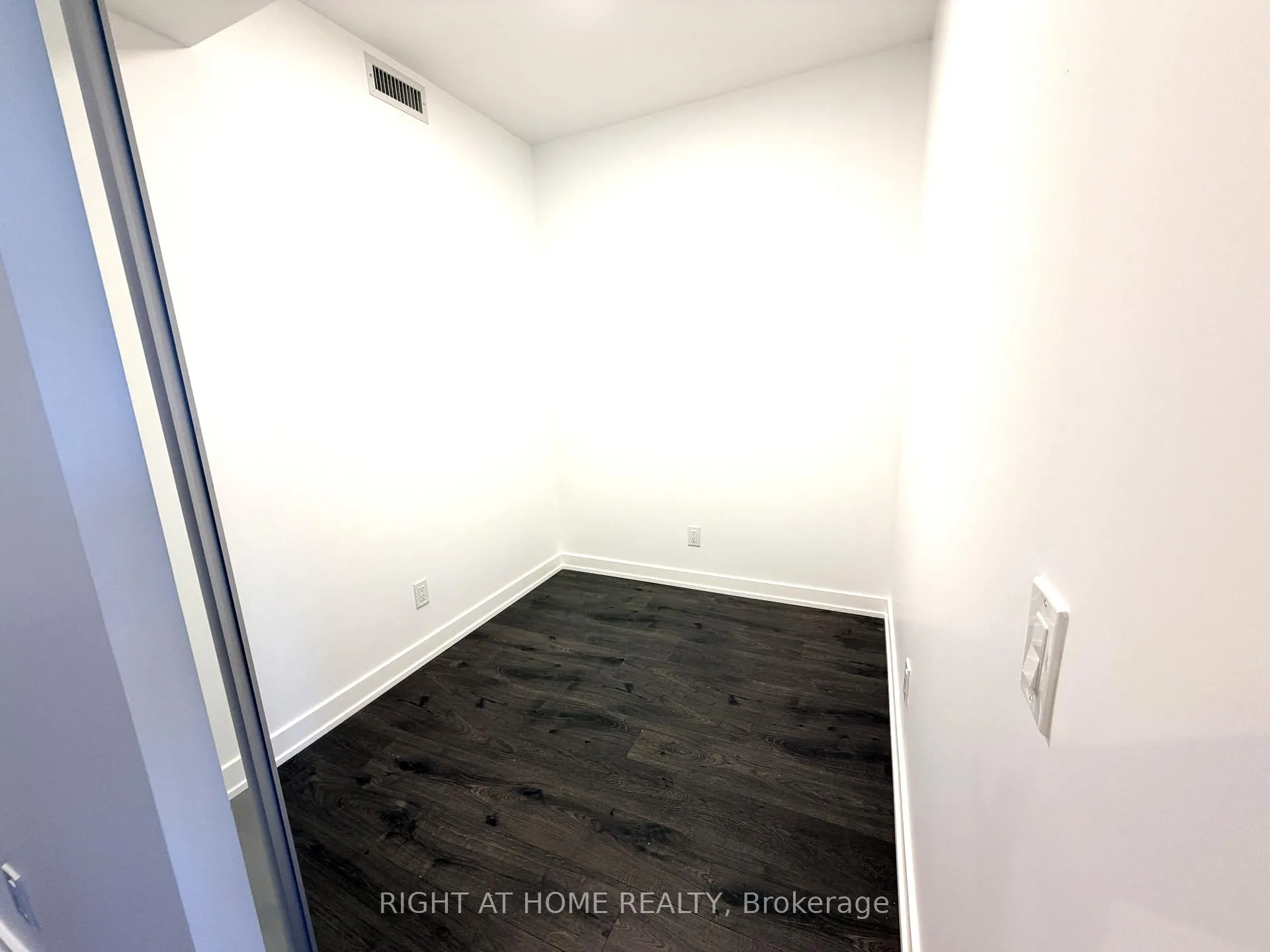 Photo 9 of Unit 2307, 100 Queen Street E, Toronto, Church-Yonge Corridor — HOMEH