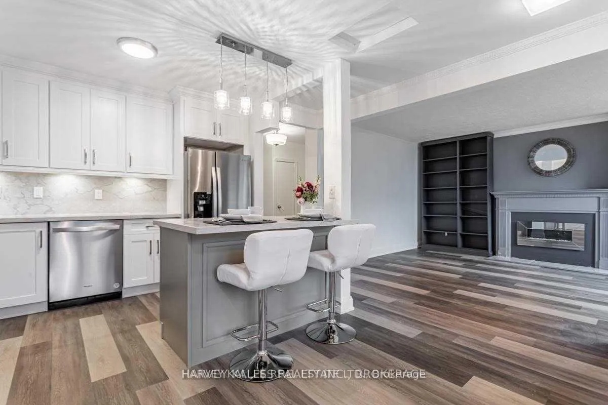 Photo 10 of Unit Main, 157 Viewmount Avenue, Toronto, Englemount-Lawrence — HOMEH