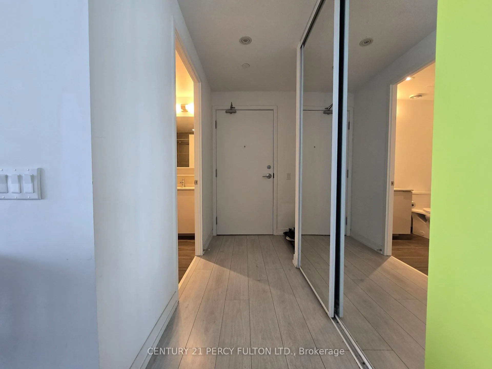 Photo 7 of Unit 4111, 898 Portage Parkway, Vaughan, Vaughan Corporate Centre — HOMEH