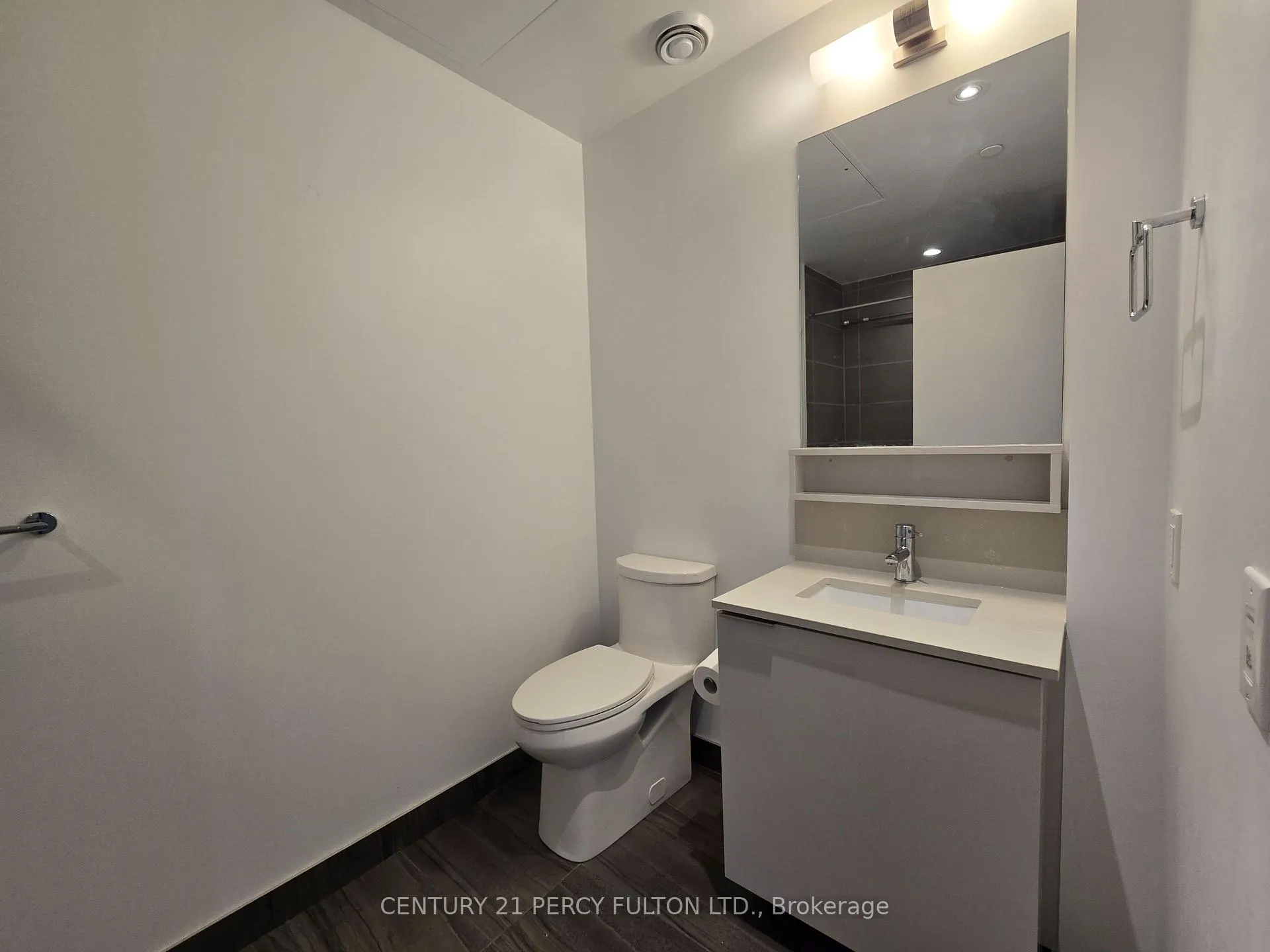 Photo 10 of Unit 4111, 898 Portage Parkway, Vaughan, Vaughan Corporate Centre — HOMEH