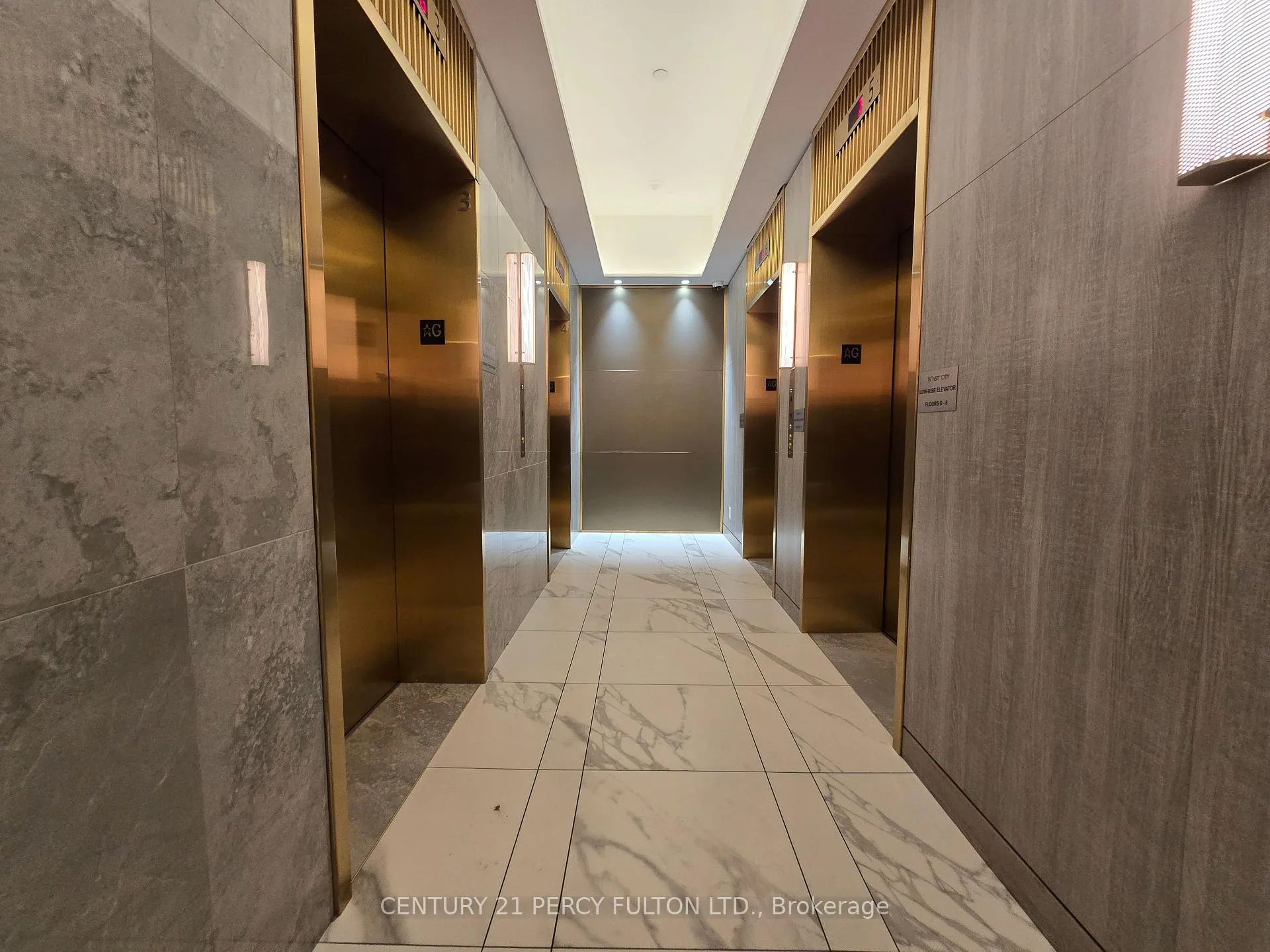Photo 11 of Unit 4111, 898 Portage Parkway, Vaughan, Vaughan Corporate Centre — HOMEH