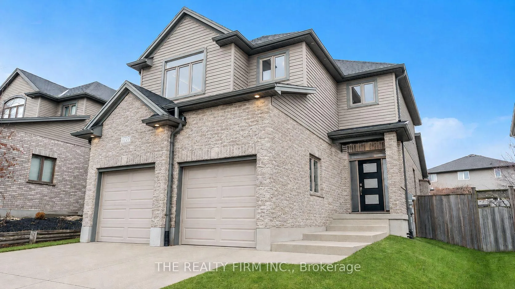 Photo 2 of 1773 Beaverbrook Avenue, London, North M — HOMEH