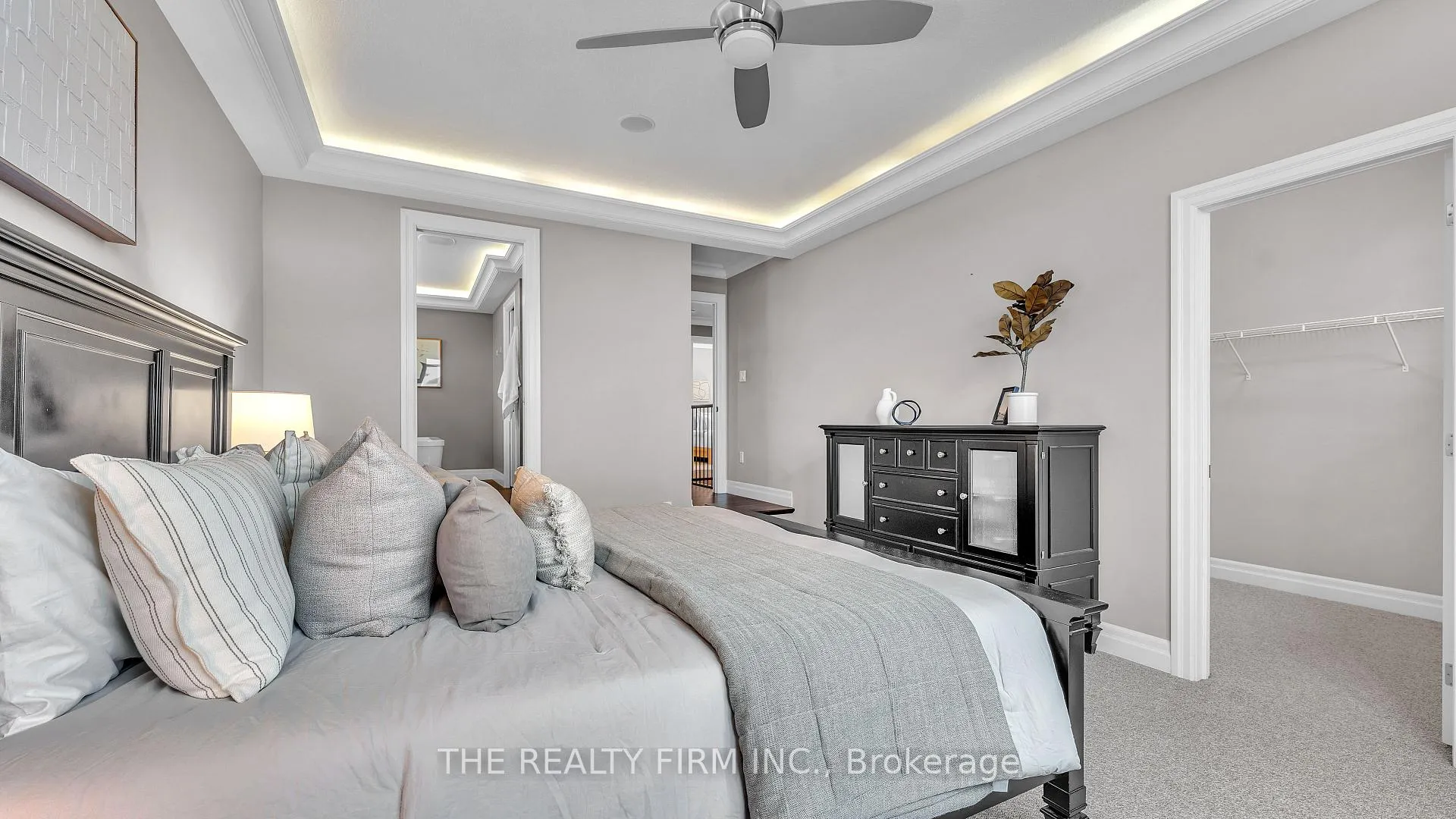 Photo 12 of 1773 Beaverbrook Avenue, London, North M — HOMEH
