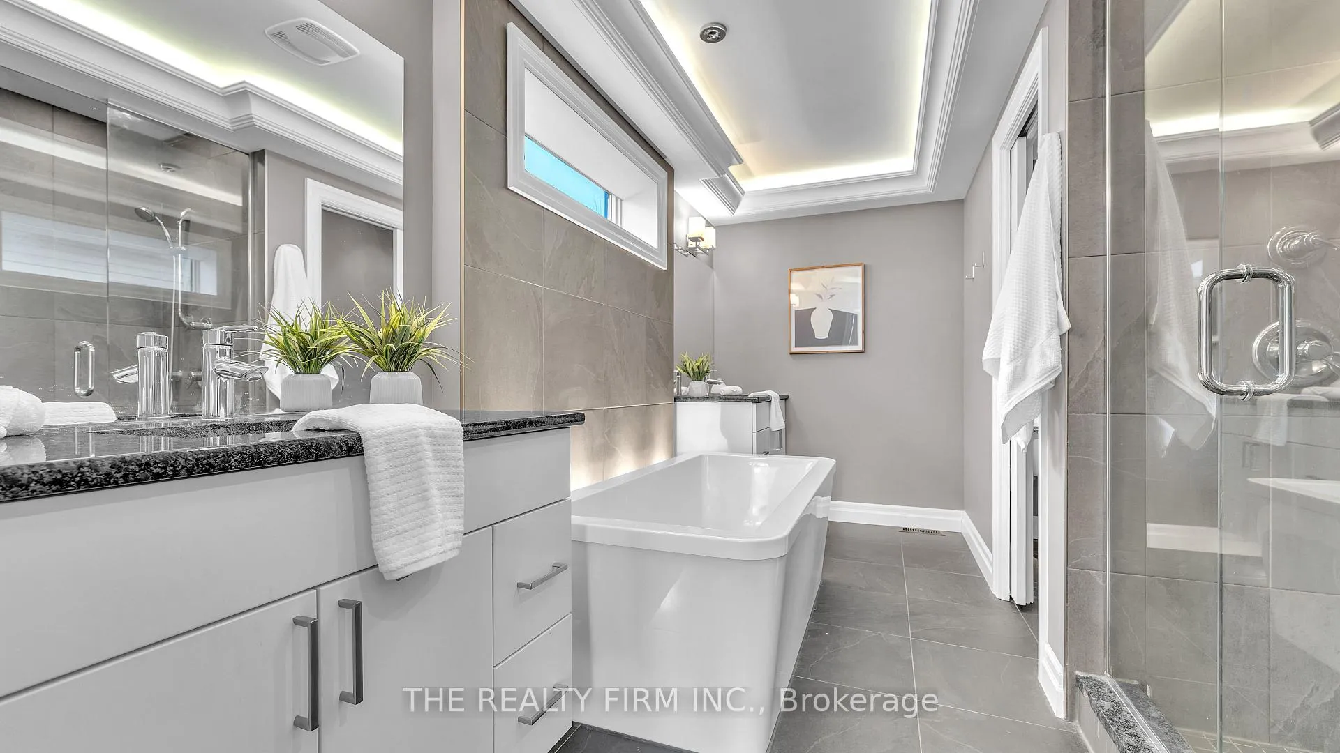 Photo 13 of 1773 Beaverbrook Avenue, London, North M — HOMEH