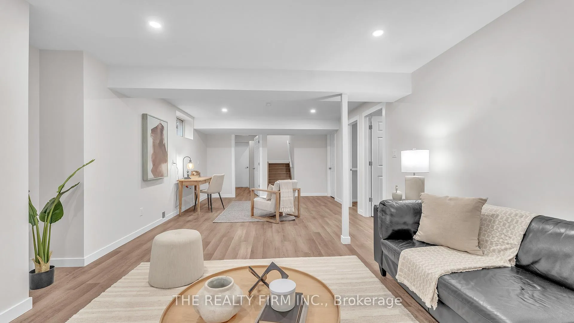 Photo 24 of 1773 Beaverbrook Avenue, London, North M — HOMEH
