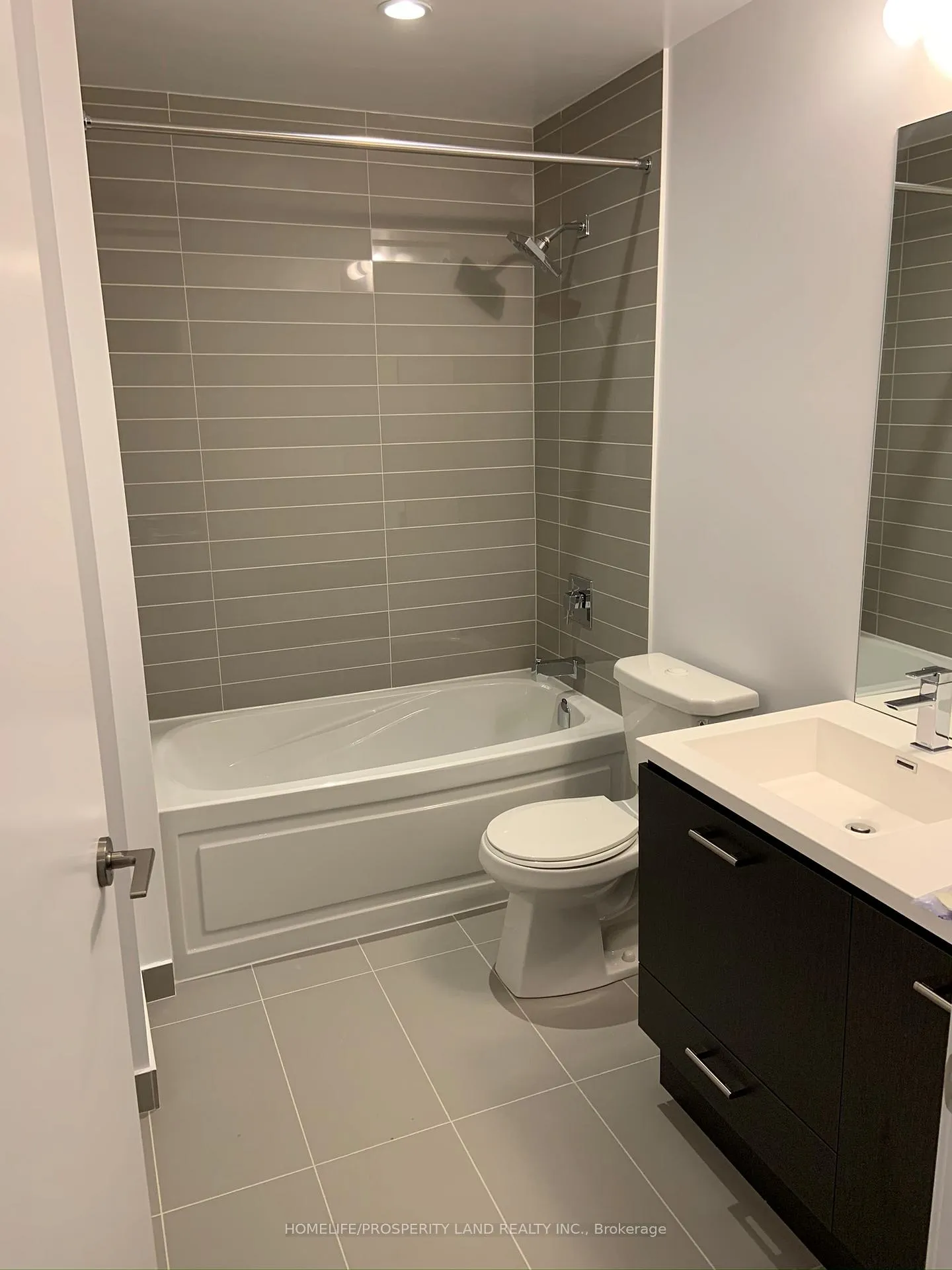 Photo 7 of Unit 3301, 87 Peter Street, Toronto, Waterfront Communities — HOMEH