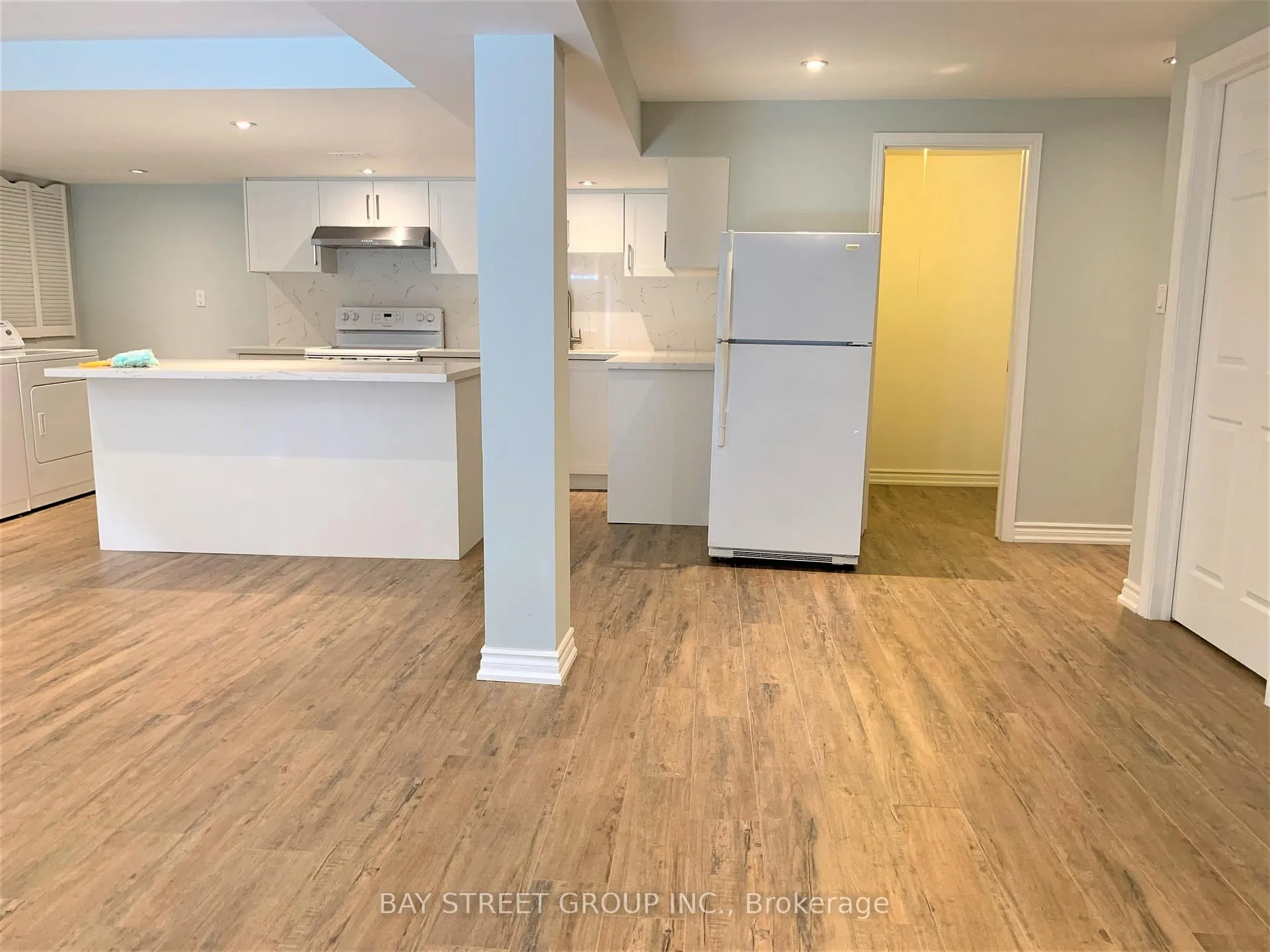 Photo 6 of Unit Bsmt, 64 Mary Elizabeth Crescent, Markham, Buttonville — HOMEH