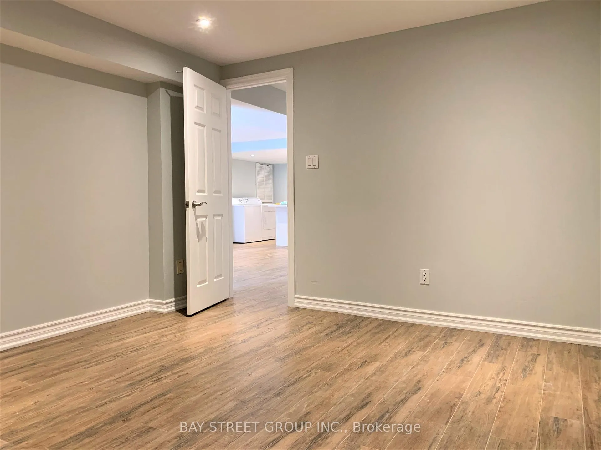 Photo 12 of Unit Bsmt, 64 Mary Elizabeth Crescent, Markham, Buttonville — HOMEH