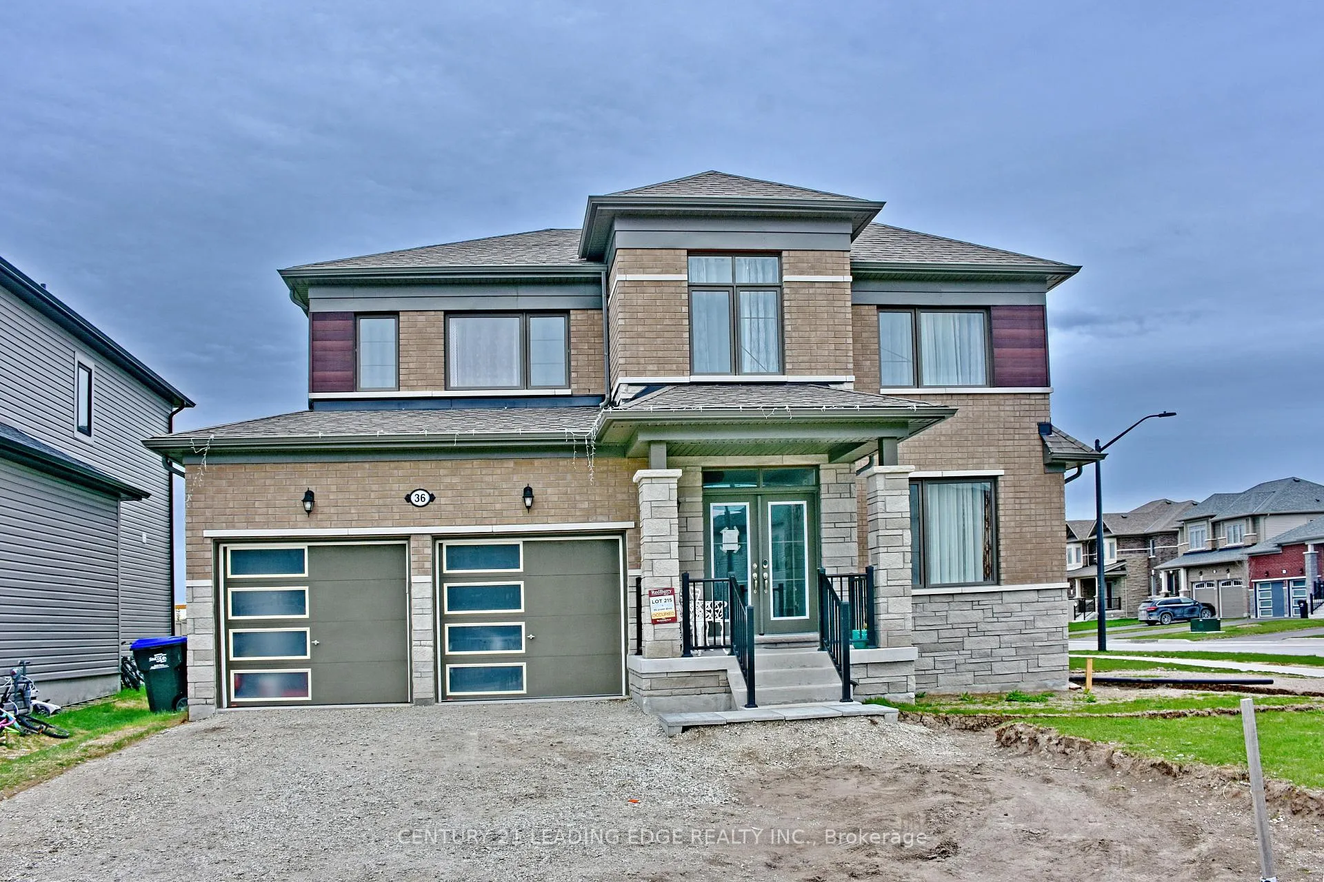 Photo 2 of 36 Union Boulevard, Wasaga Beach — HOMEH