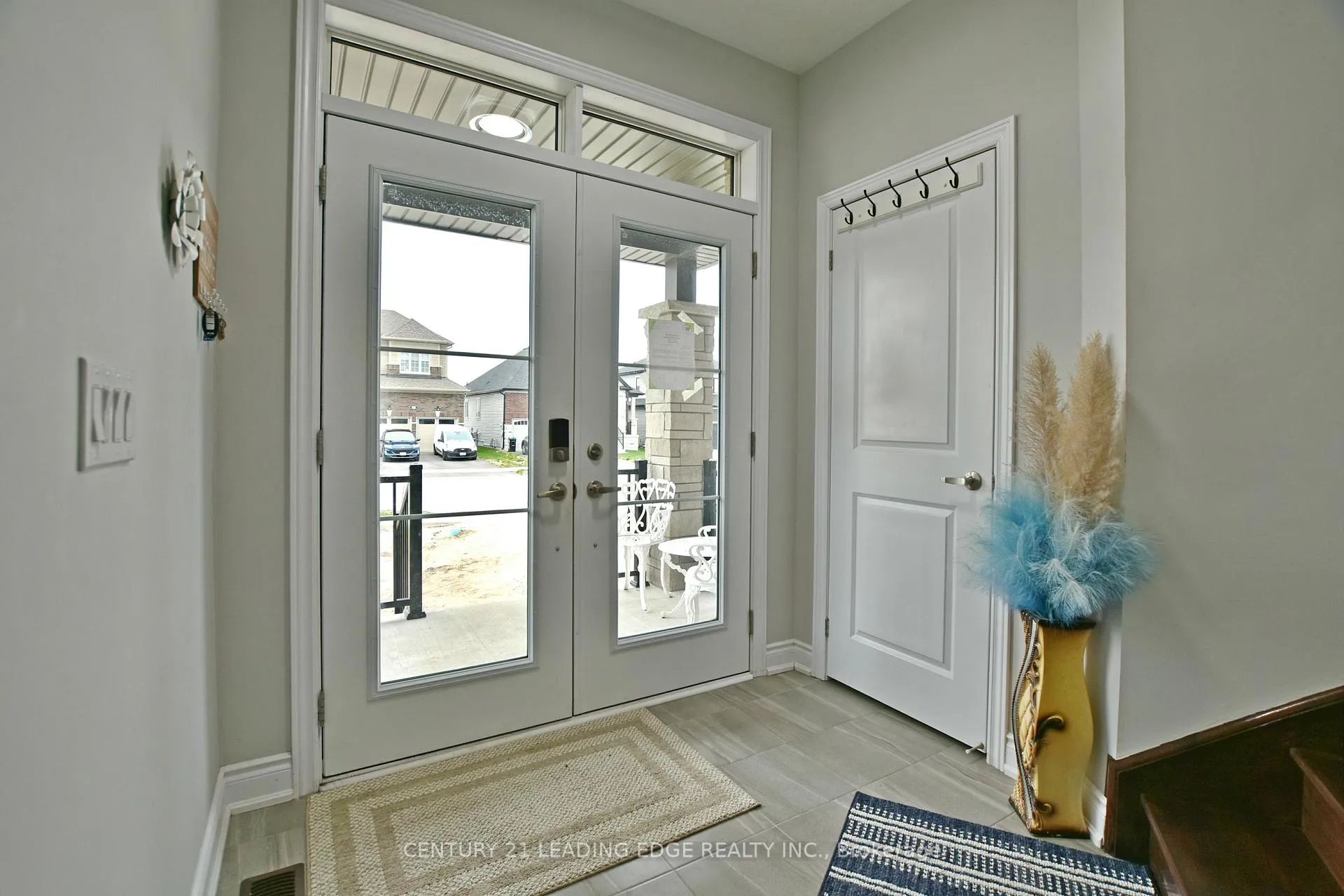 Photo 7 of 36 Union Boulevard, Wasaga Beach — HOMEH