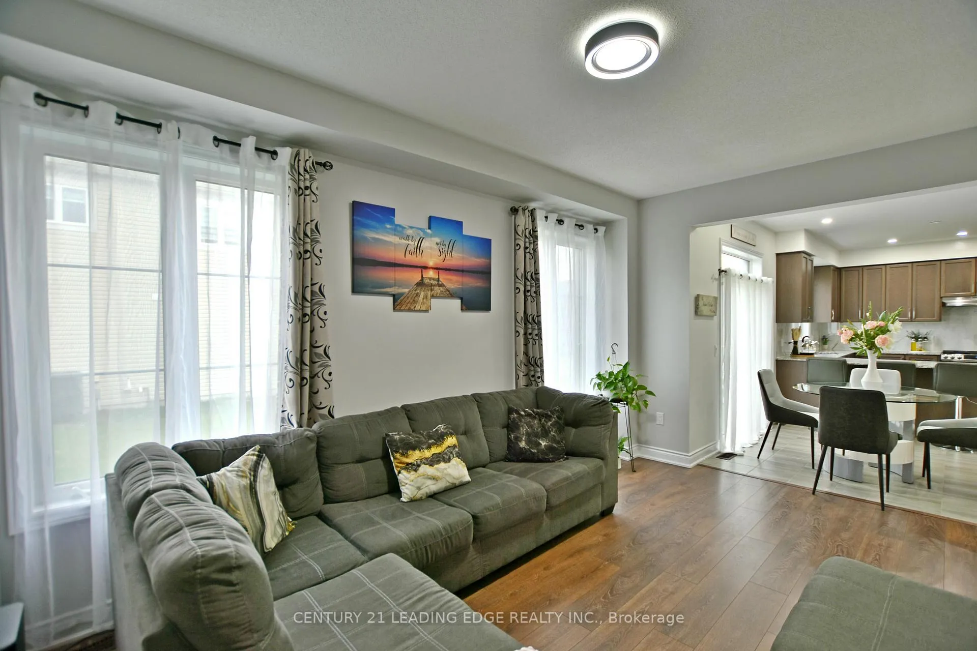 Photo 25 of 36 Union Boulevard, Wasaga Beach — HOMEH