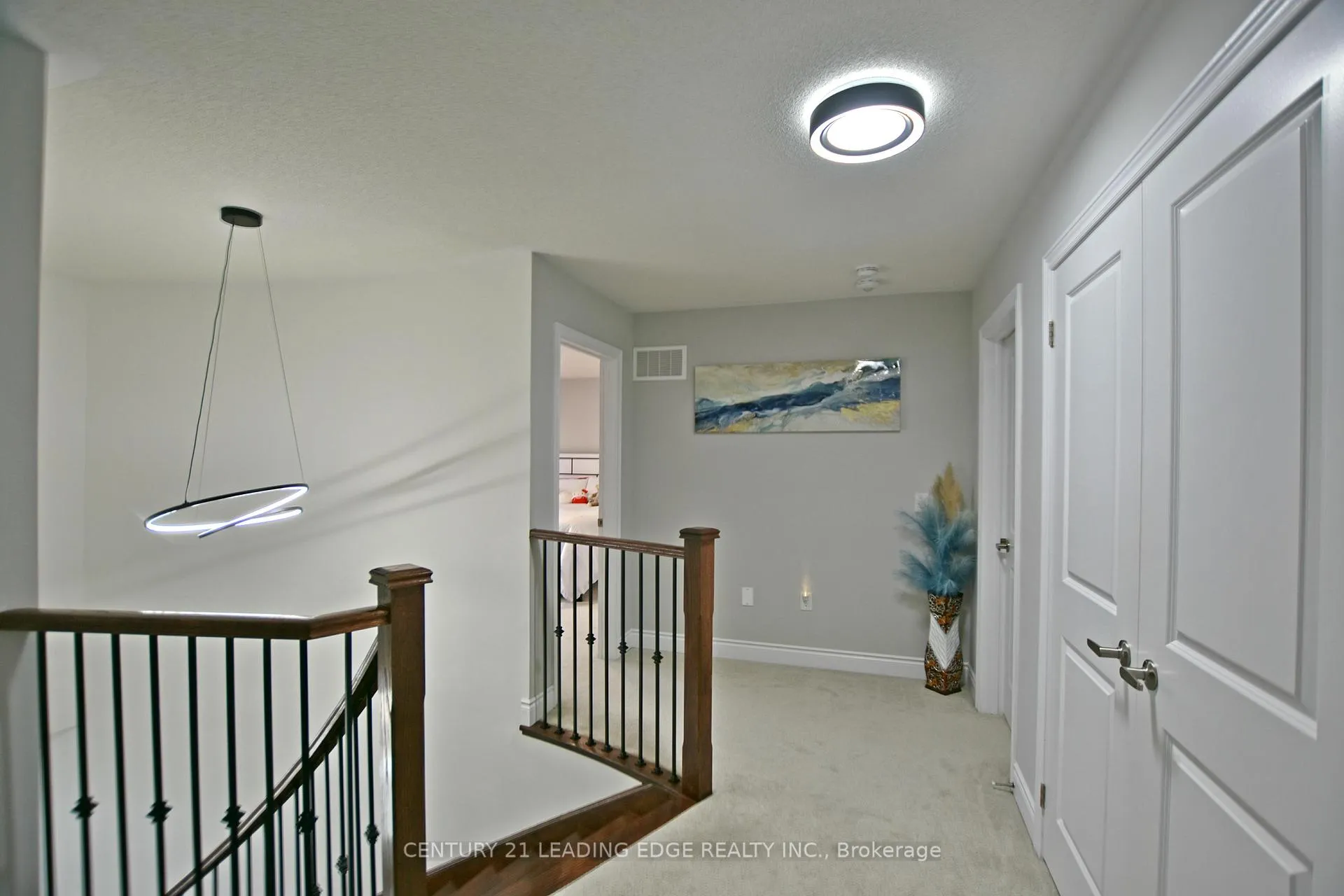 Photo 30 of 36 Union Boulevard, Wasaga Beach — HOMEH