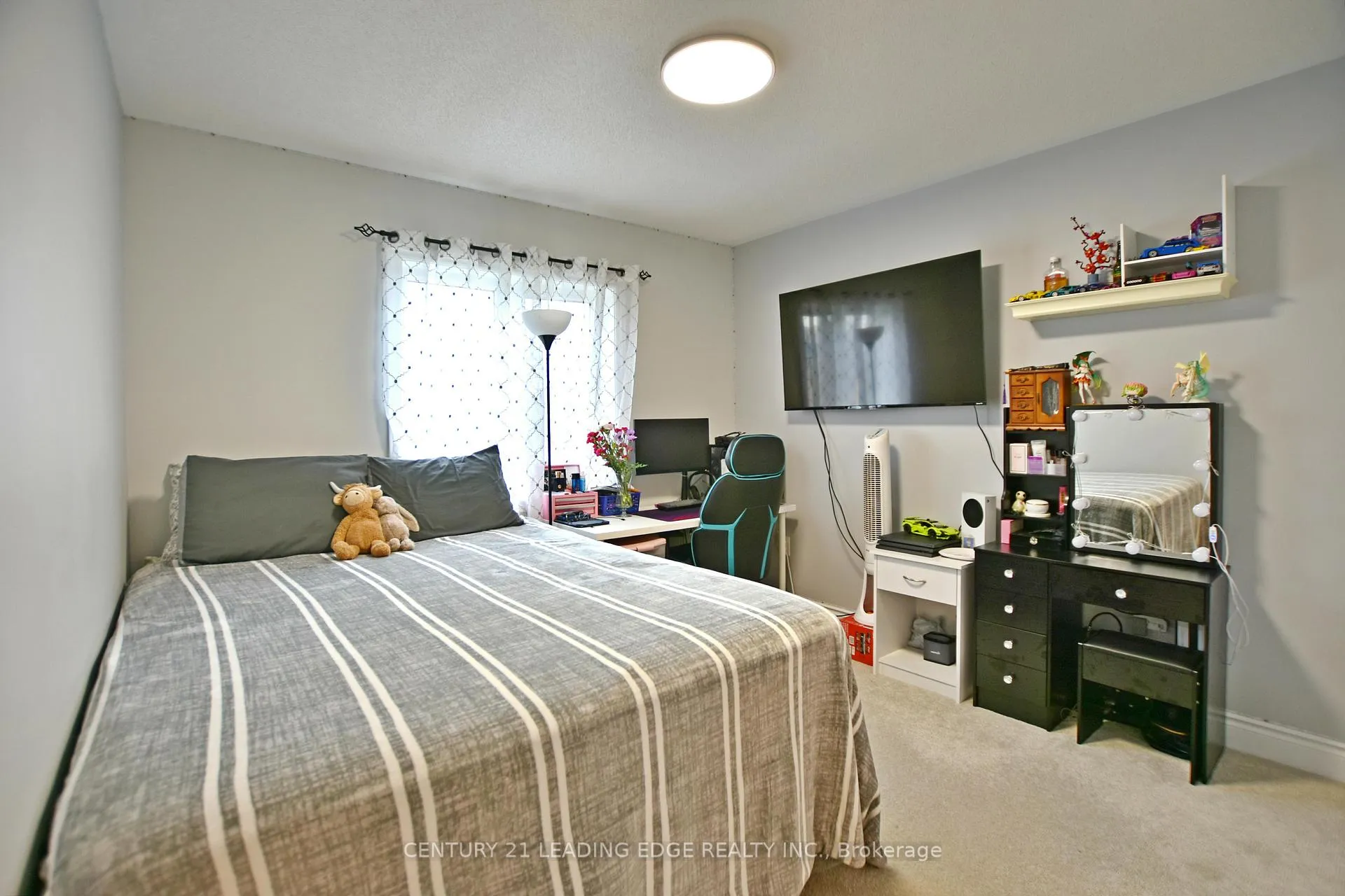Photo 43 of 36 Union Boulevard, Wasaga Beach — HOMEH