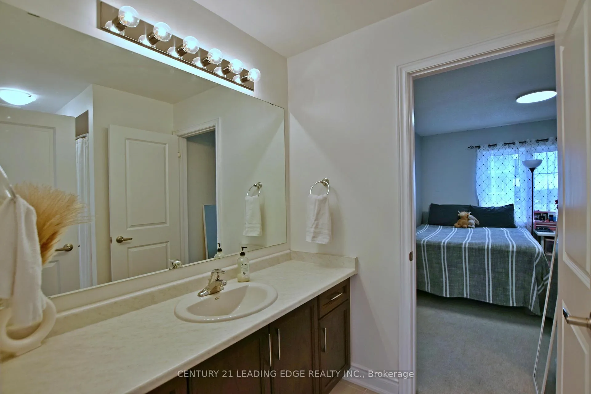 Photo 46 of 36 Union Boulevard, Wasaga Beach — HOMEH