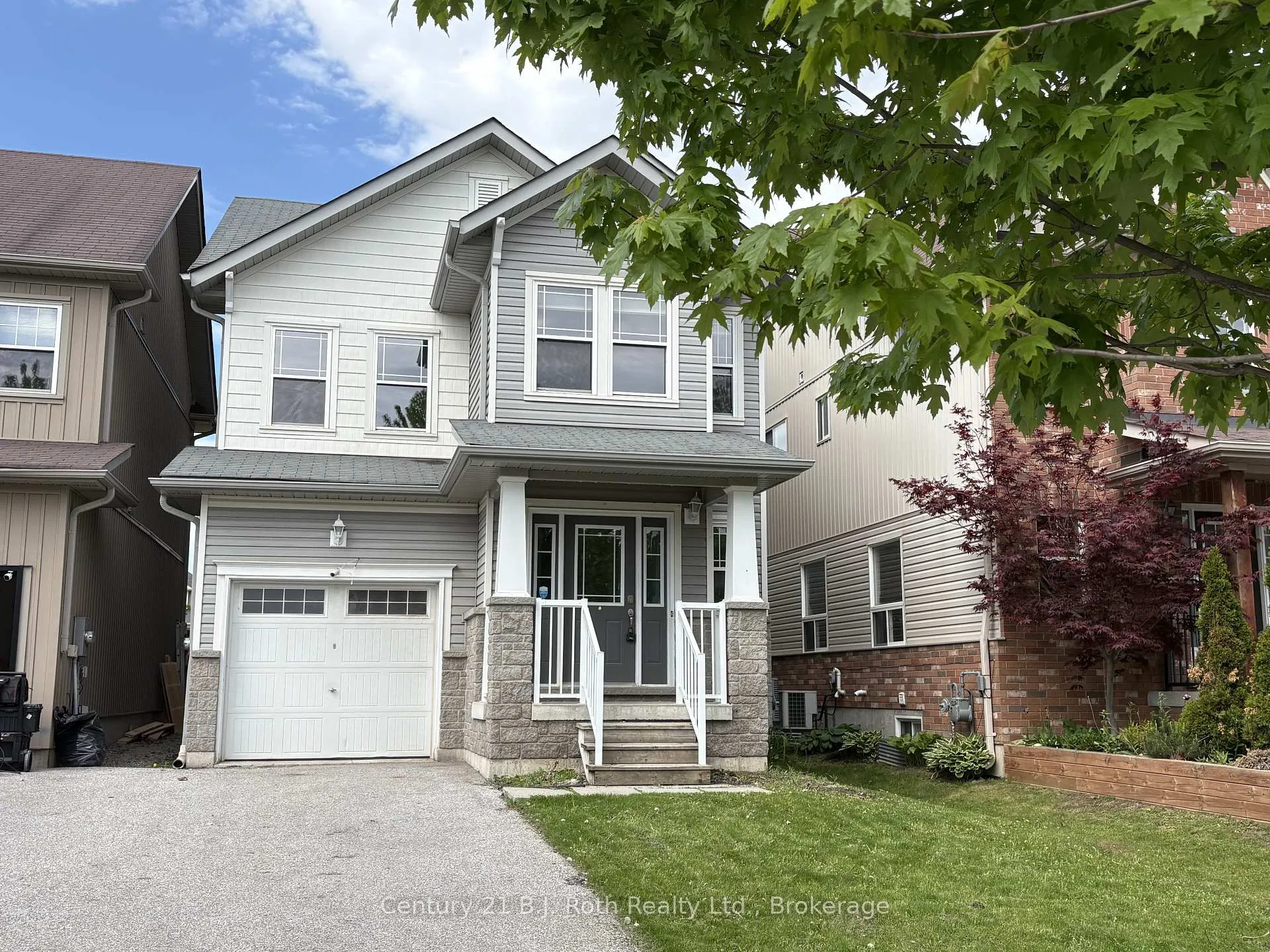 Photo 1 of 34 Pearl Drive, Orillia — HOMEH