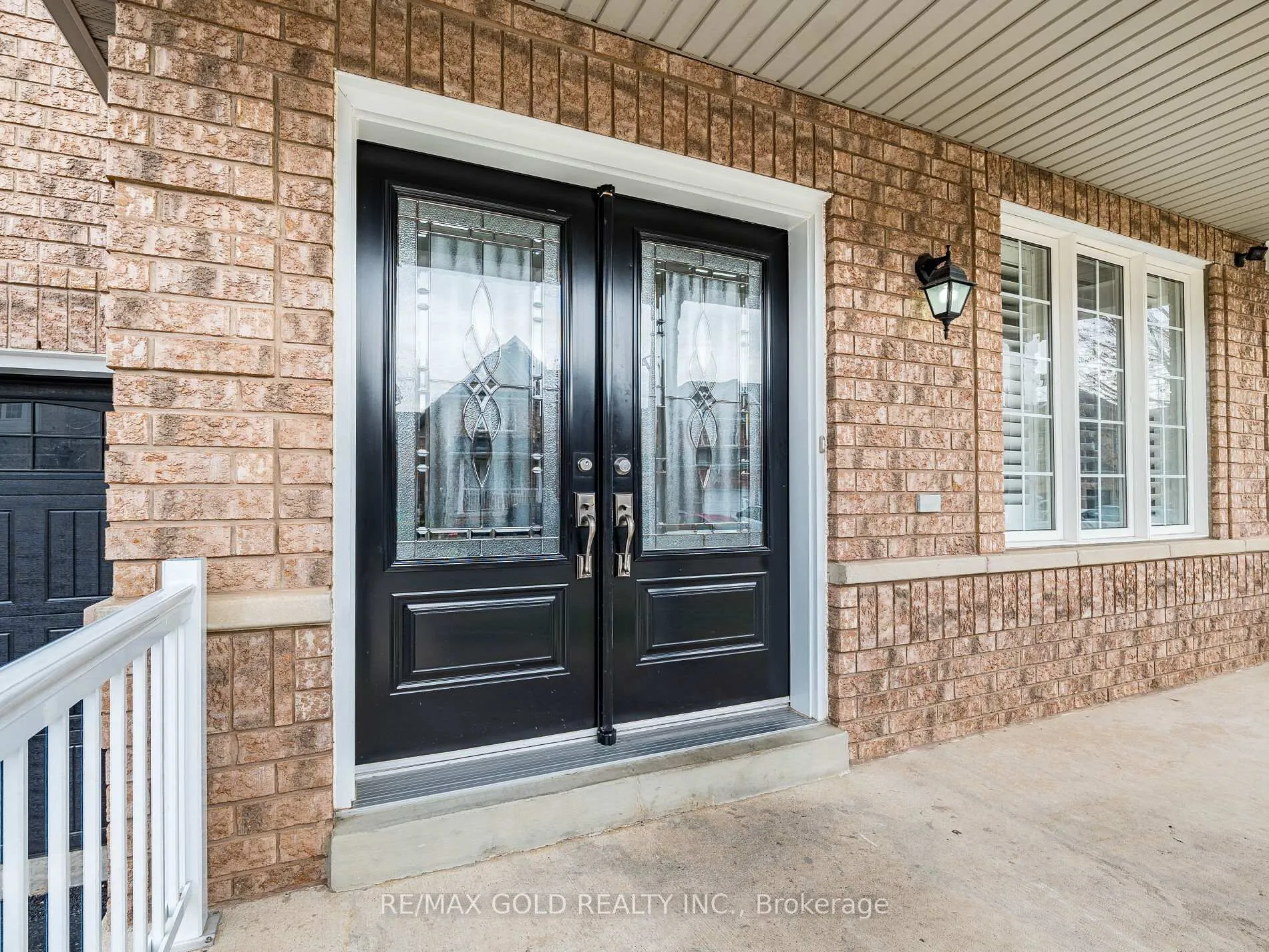 Photo 2 of 66 Hiberton Crescent, Brampton, Fletcher's Meadow — HOMEH