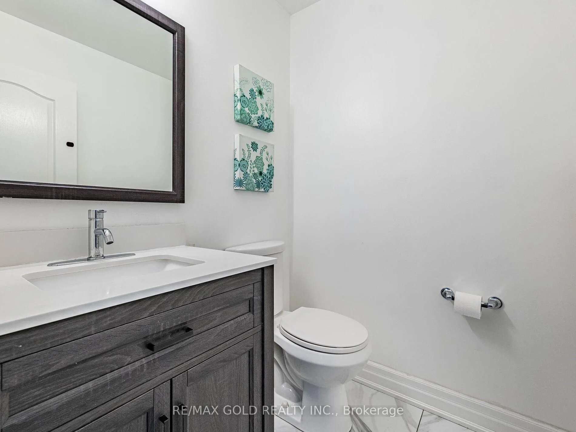 Photo 18 of 66 Hiberton Crescent, Brampton, Fletcher's Meadow — HOMEH