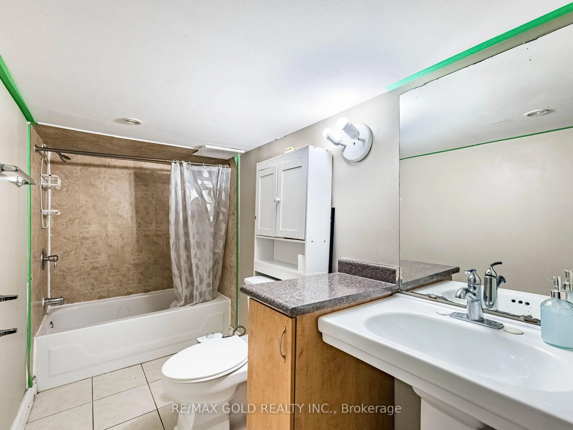 Photo 34 of 66 Hiberton Crescent, Brampton, Fletcher's Meadow — HOMEH