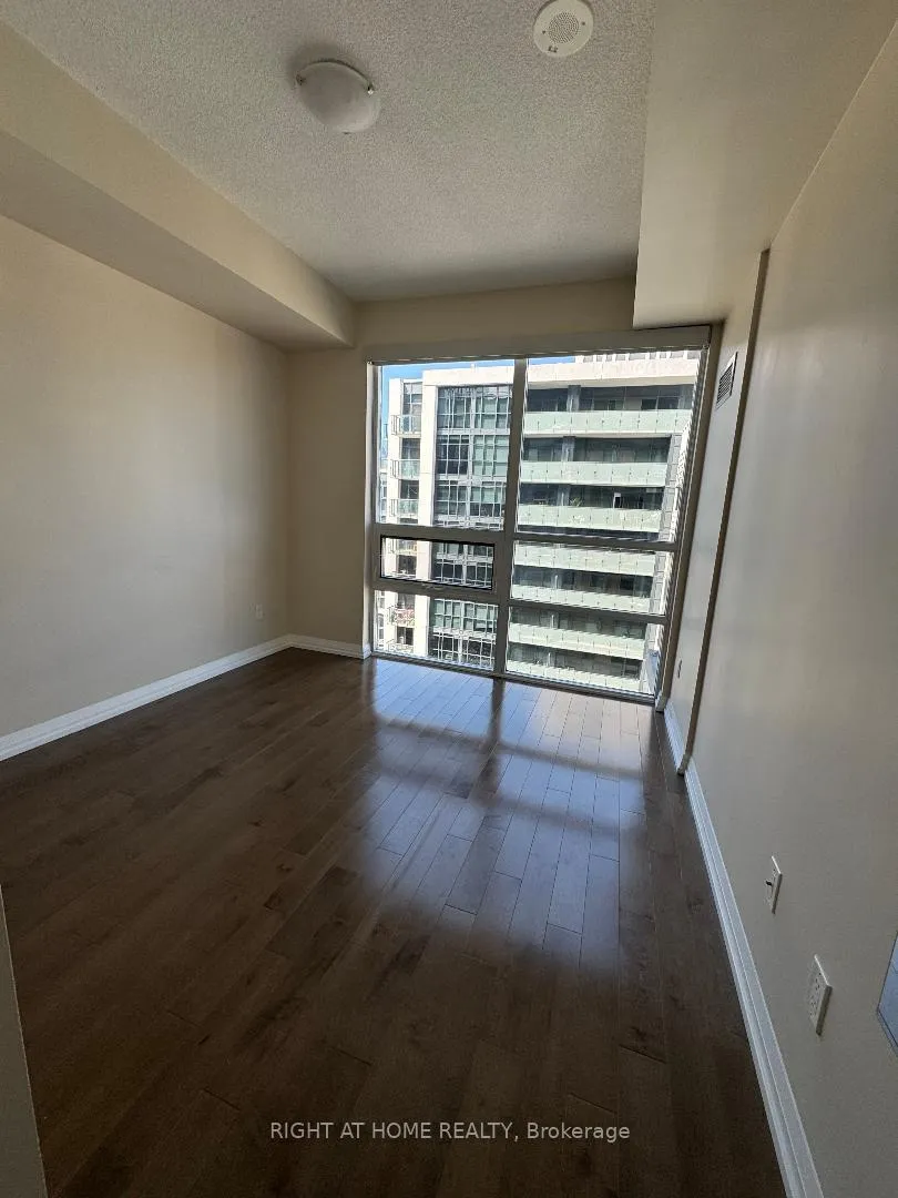 Photo 6 of Unit 2101, 460 Adelaide Street E, Toronto, Moss Park — HOMEH