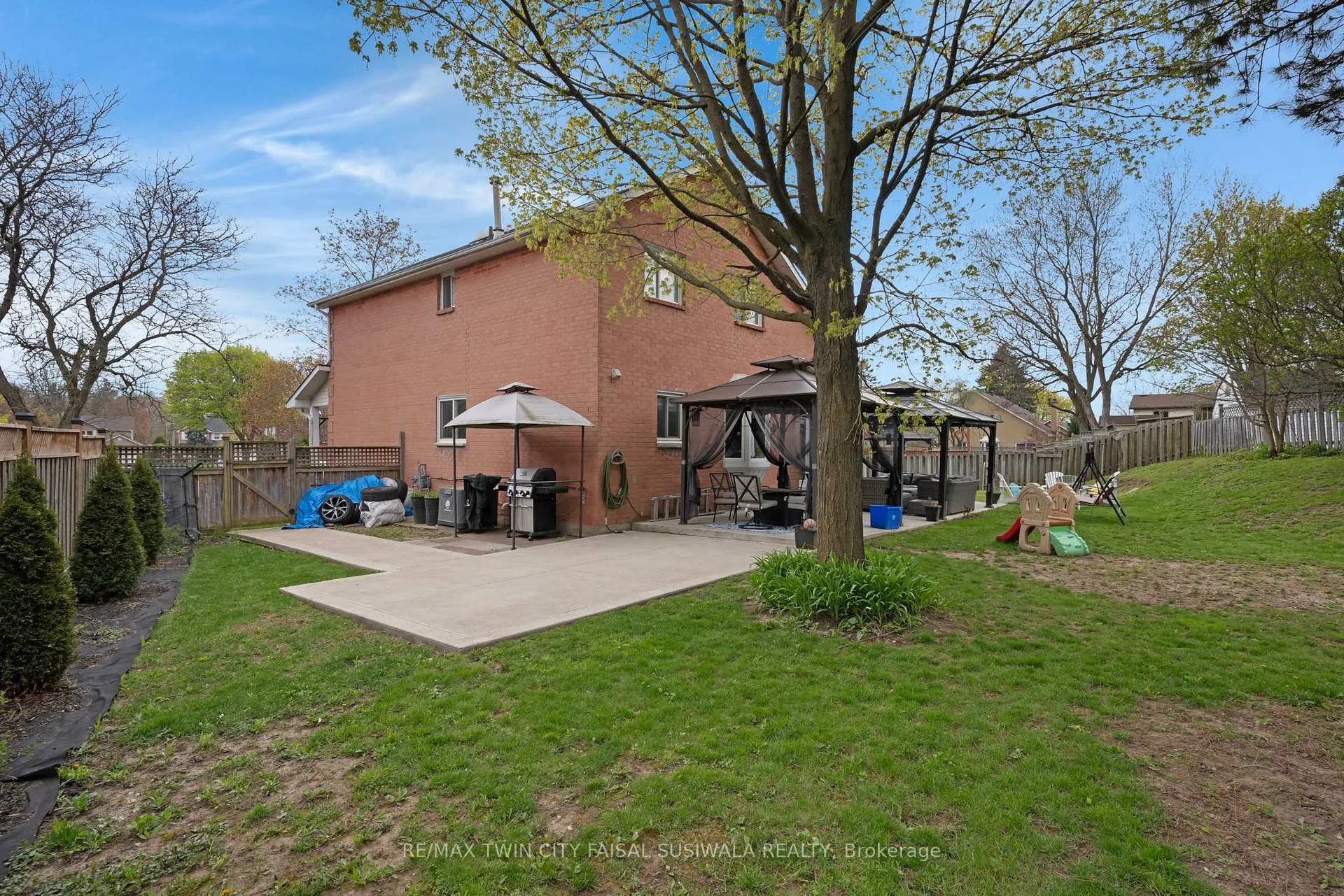 Photo 6 of 26 Telfer Court, Cambridge — HOMEH