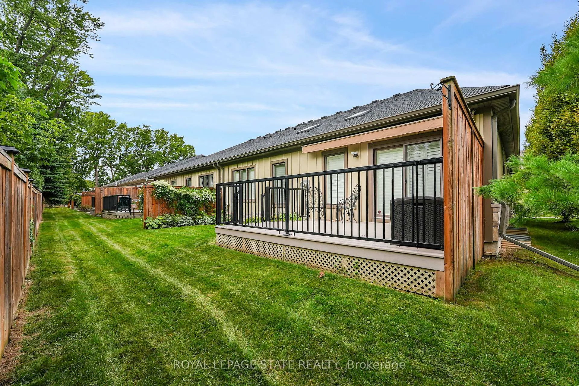 Photo 7 of 1 Cedar Drive, Niagara-on-the-Lake, St. Davids — HOMEH
