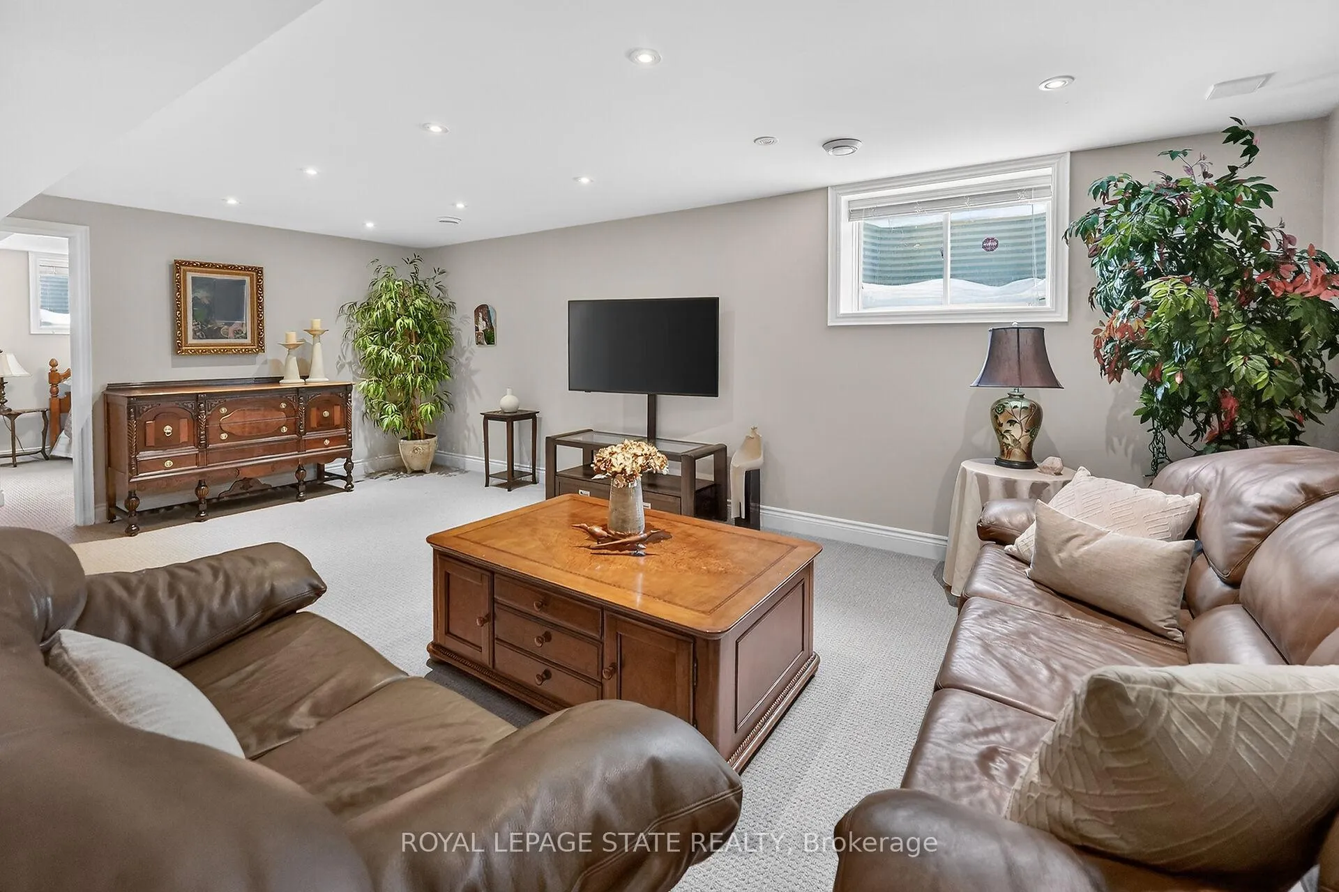Photo 33 of 1 Cedar Drive, Niagara-on-the-Lake, St. Davids — HOMEH