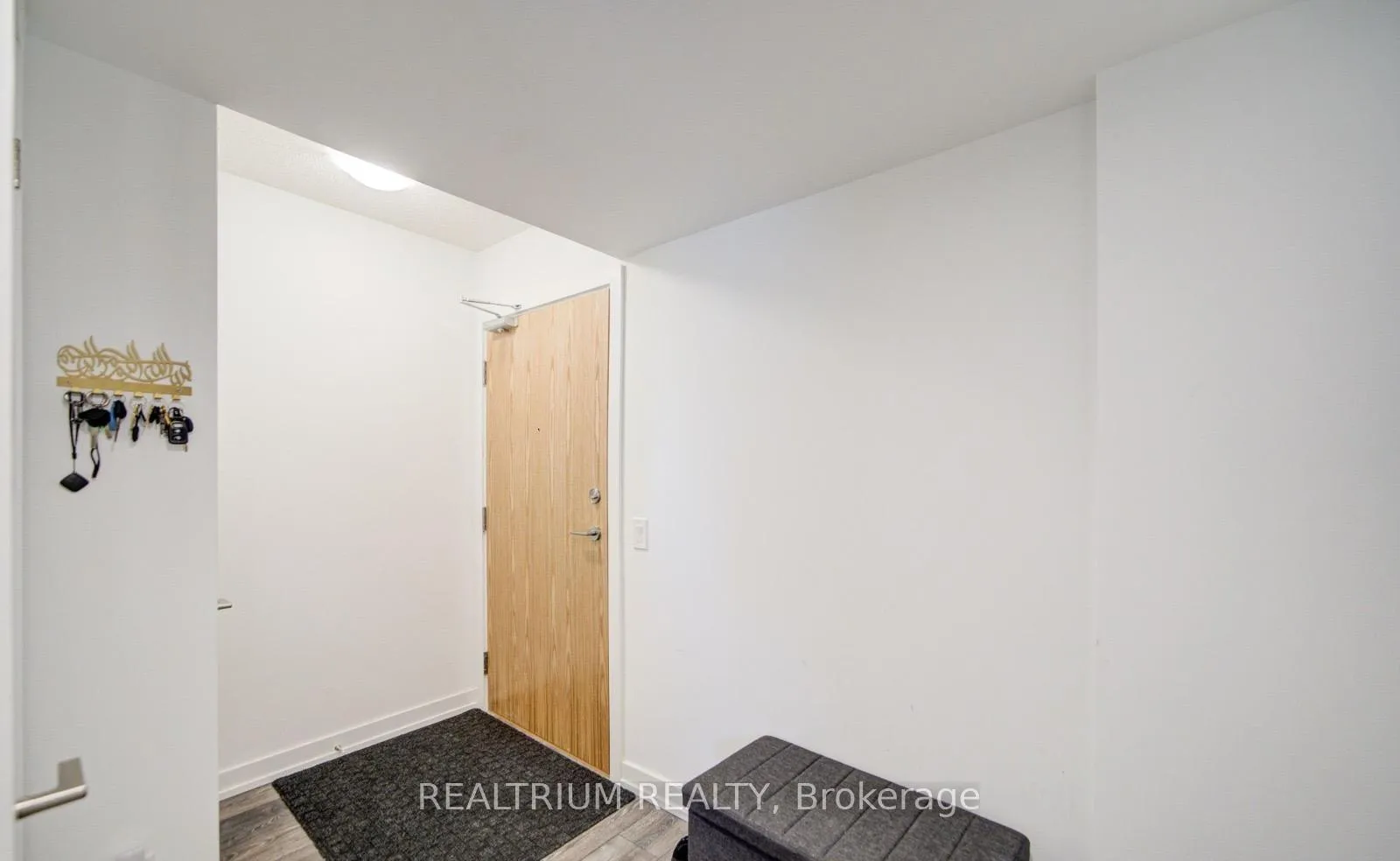 Photo 3 of Unit 308, 1455 Celebration Drive, Pickering, Bay Ridges — HOMEH