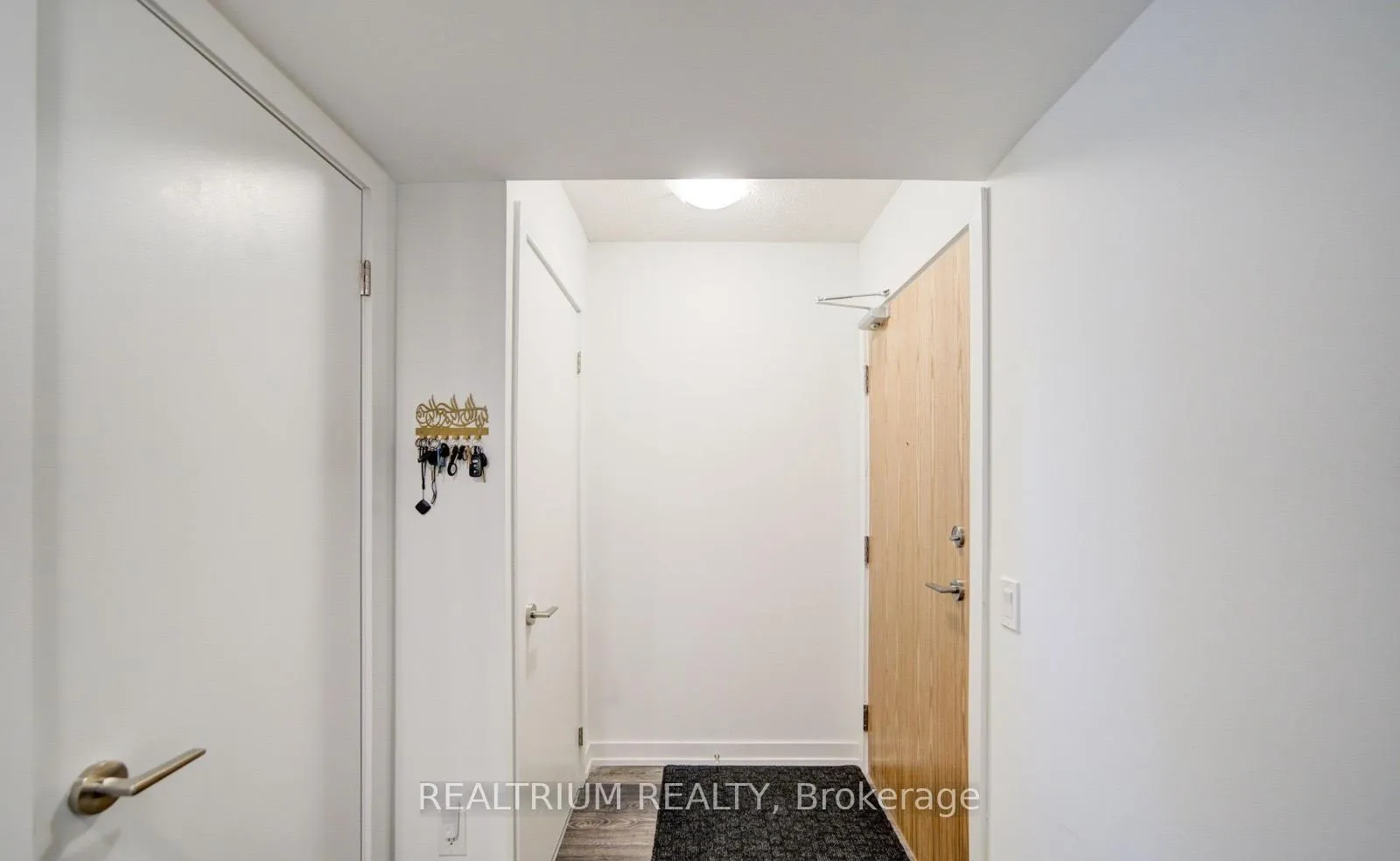 Photo 4 of Unit 308, 1455 Celebration Drive, Pickering, Bay Ridges — HOMEH