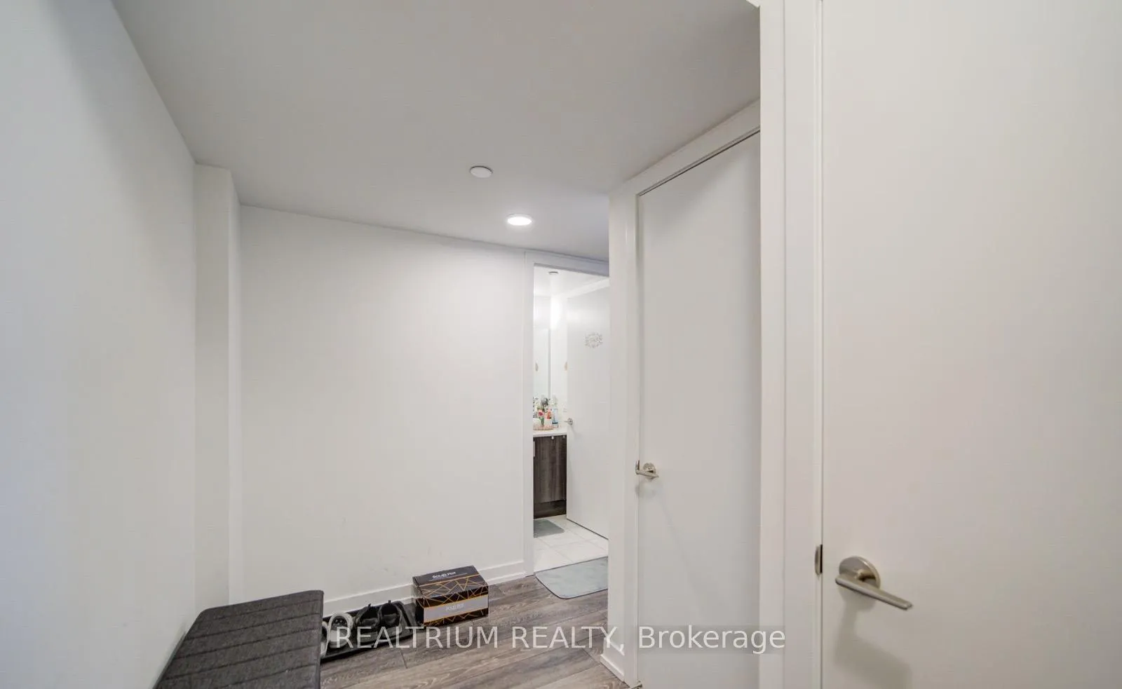 Photo 5 of Unit 308, 1455 Celebration Drive, Pickering, Bay Ridges — HOMEH