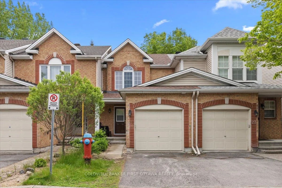Photo 1 of 29 Heartleaf Private, Ottawa, Hunt Club Park/Greenboro — HOMEH