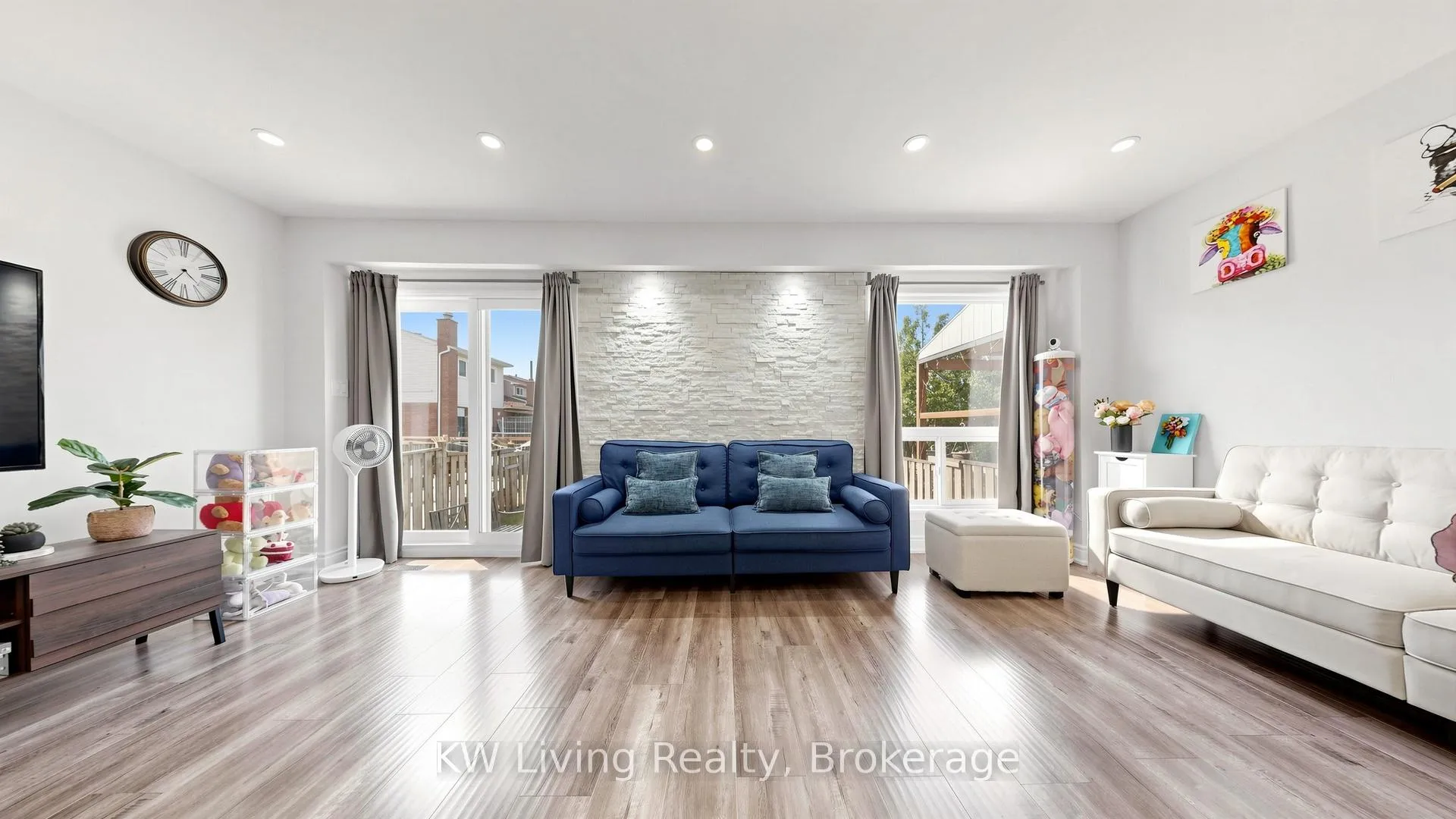 Photo 9 of 53 Campania Crescent, Scarborough, Milliken — HOMEH