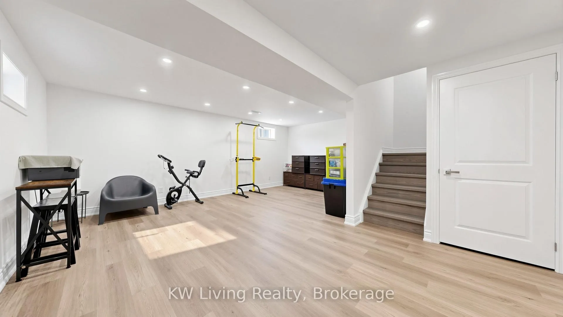 Photo 28 of 53 Campania Crescent, Scarborough, Milliken — HOMEH
