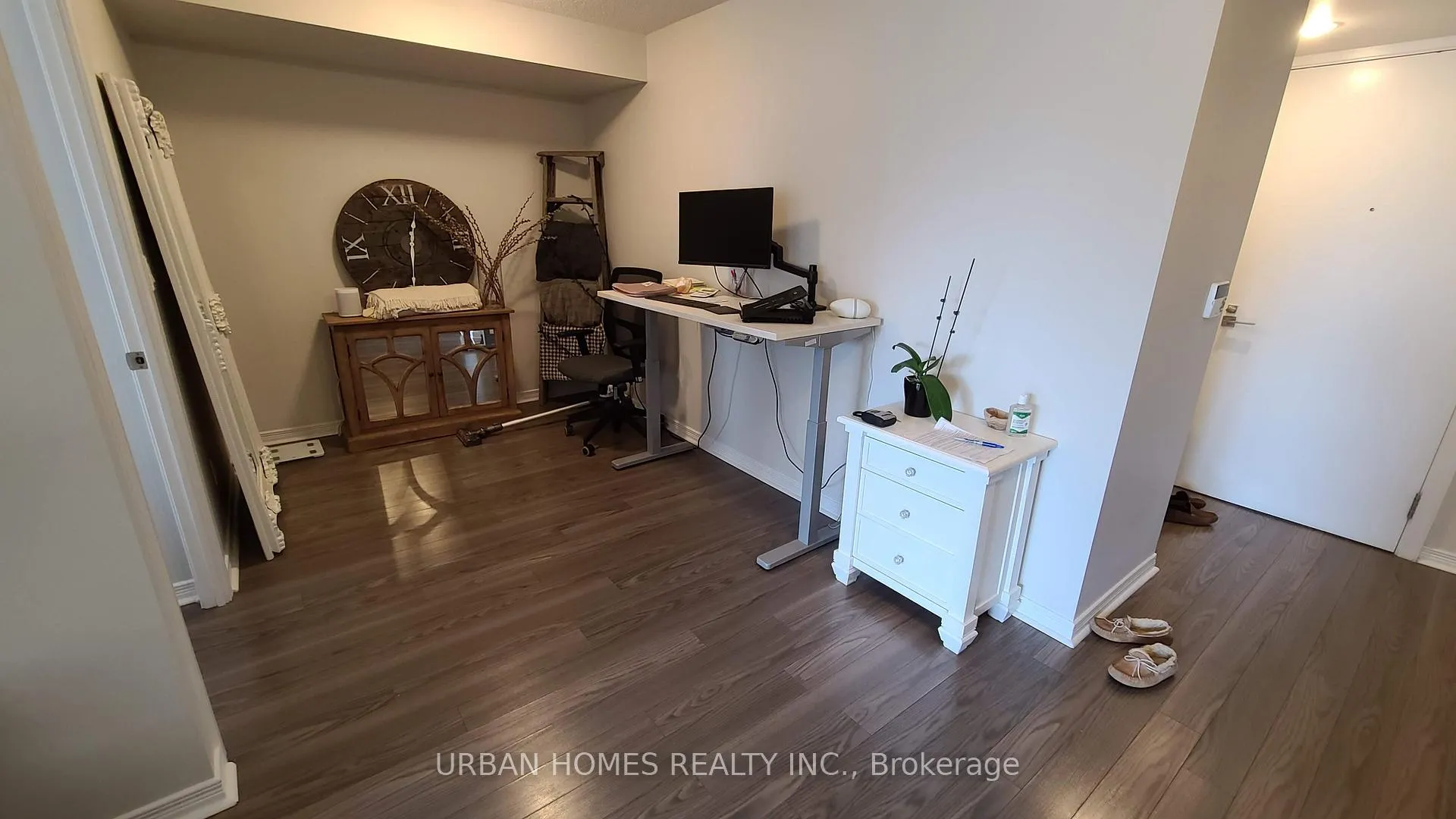 Photo 7 of Unit 704, 352 Front Street W, Toronto, Waterfront Communities — HOMEH