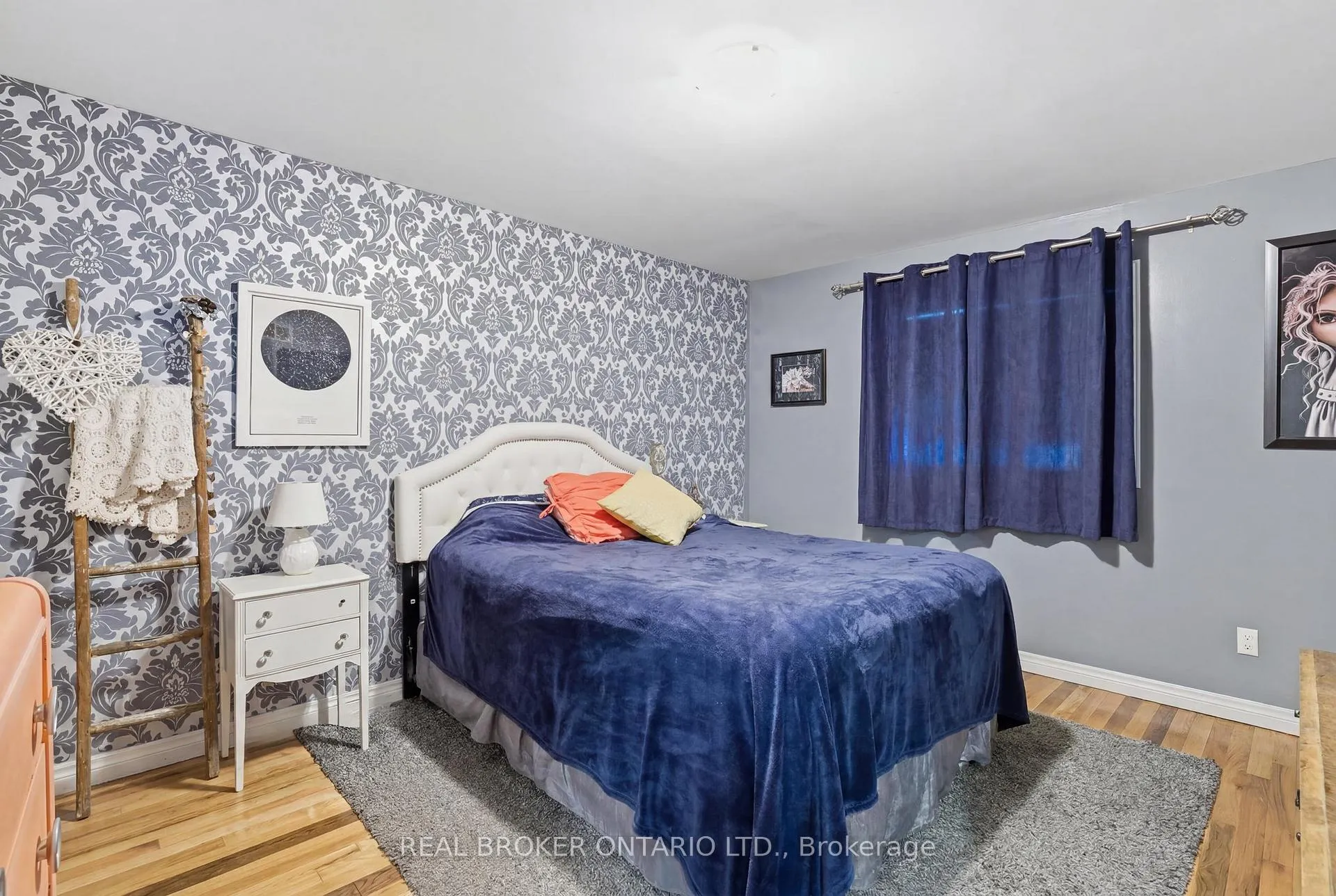 Photo 10 of 446 Scholfield Avenue N, Welland, Welland Downtown — HOMEH
