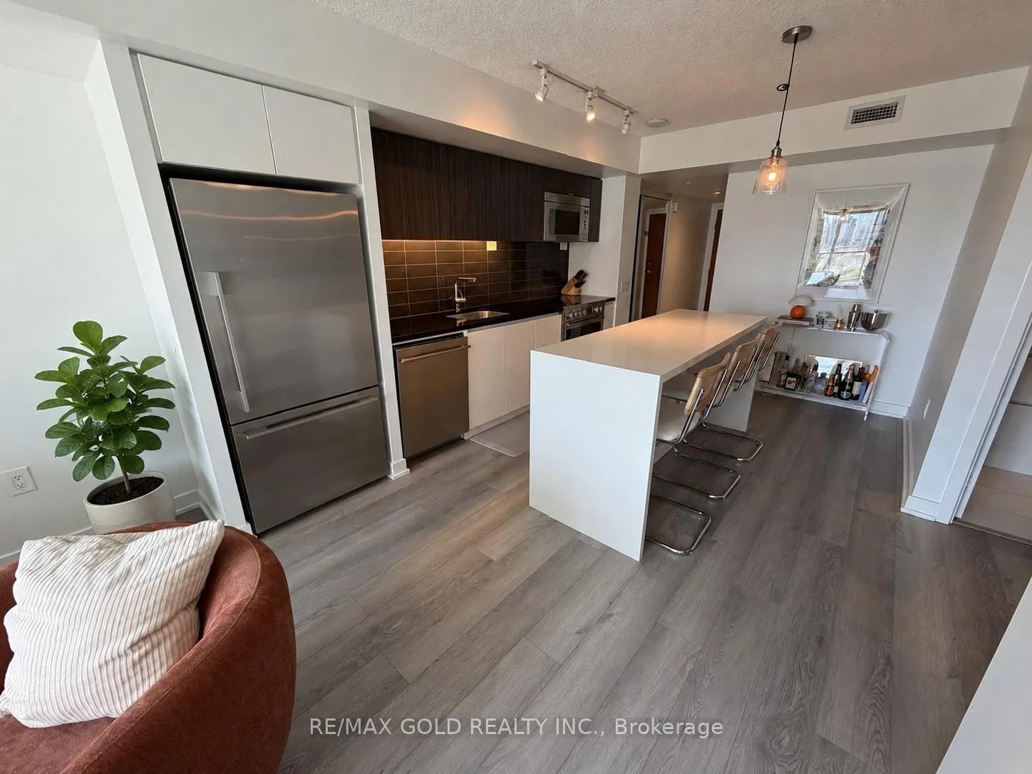 Photo 9 of Unit 1006, 75 Queens Wharf Road, Toronto, Waterfront Communities — HOMEH