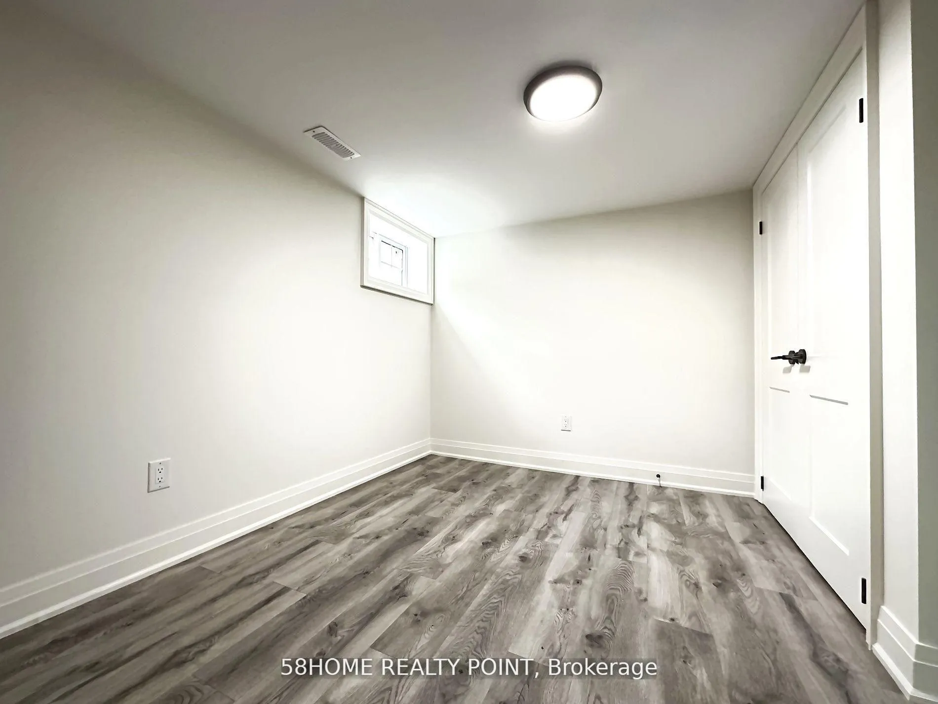 Photo 3 of Unit Bsmt, 22 Kilpatrick Drive, Scarborough, Wexford-Maryvale — HOMEH