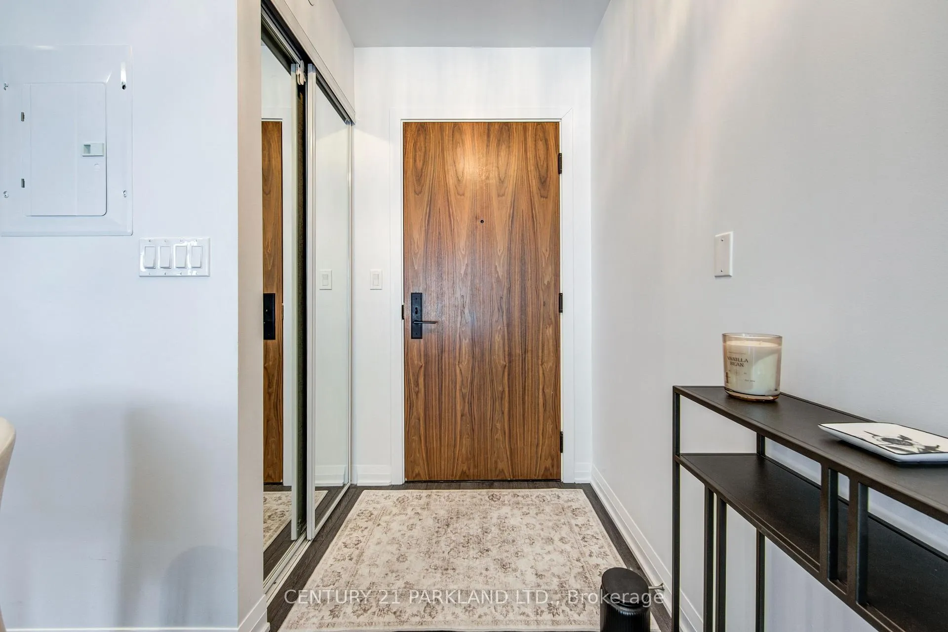 Photo 4 of Unit 1203, 99 Foxbar Road, Toronto, Yonge-St. Clair — HOMEH