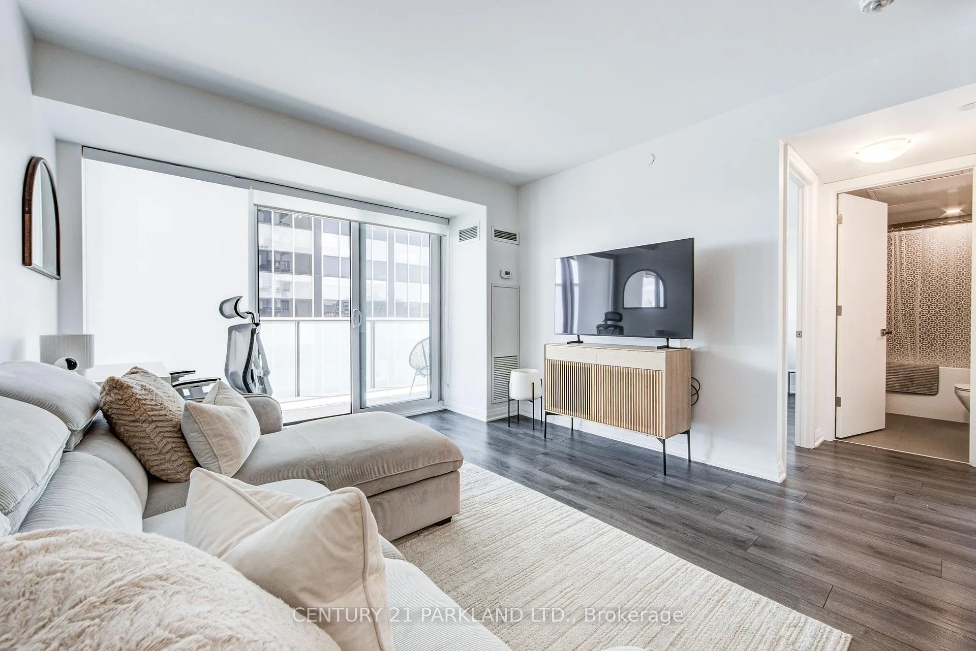 Photo 12 of Unit 1203, 99 Foxbar Road, Toronto, Yonge-St. Clair — HOMEH