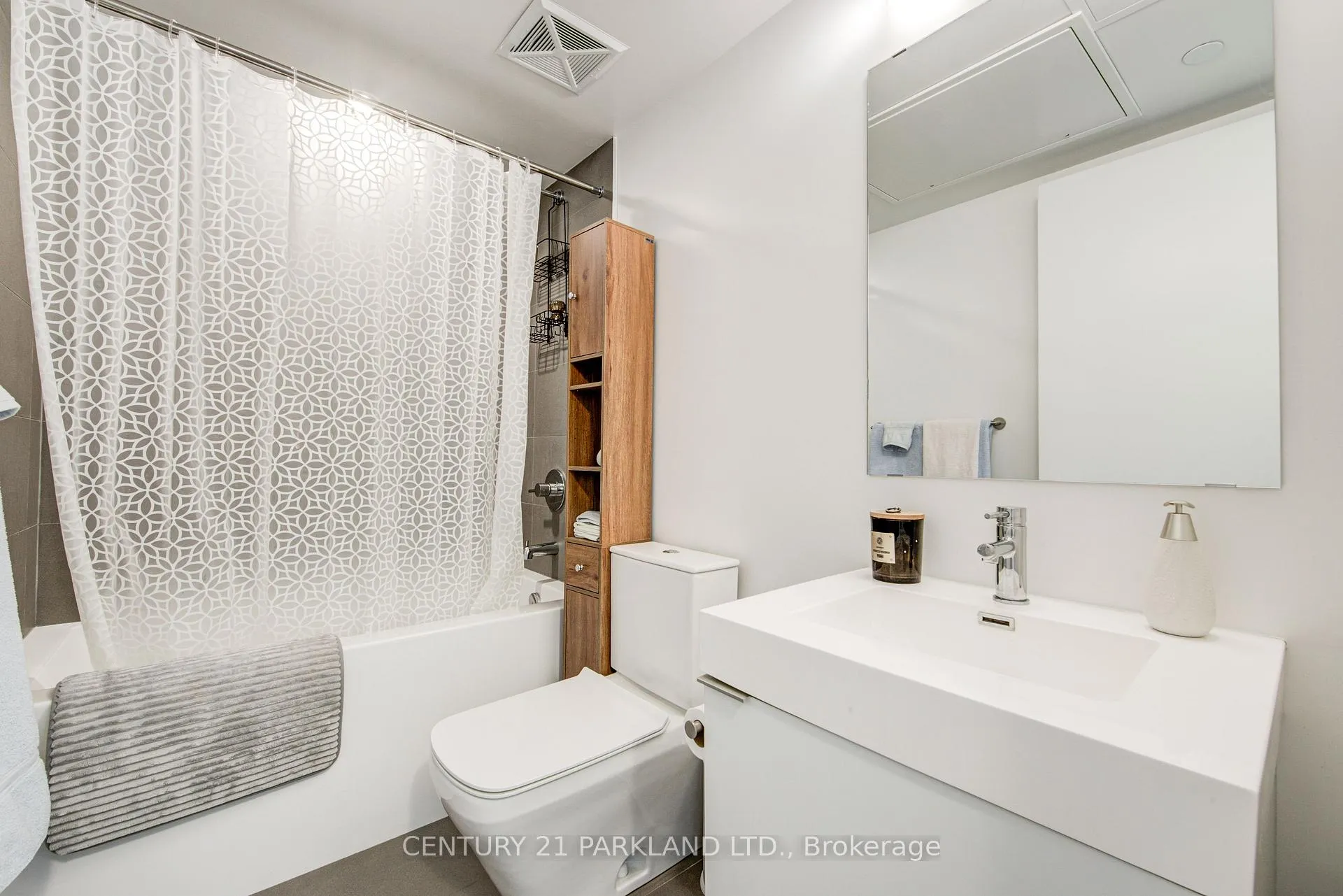 Photo 17 of Unit 1203, 99 Foxbar Road, Toronto, Yonge-St. Clair — HOMEH