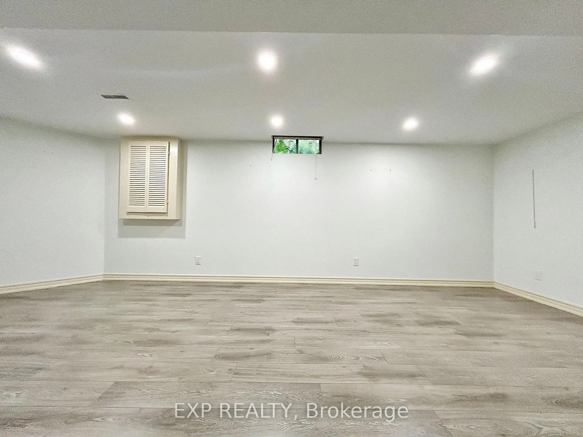 Photo 27 of 23 Haskell Crescent, Aurora, Aurora Highlands — HOMEH