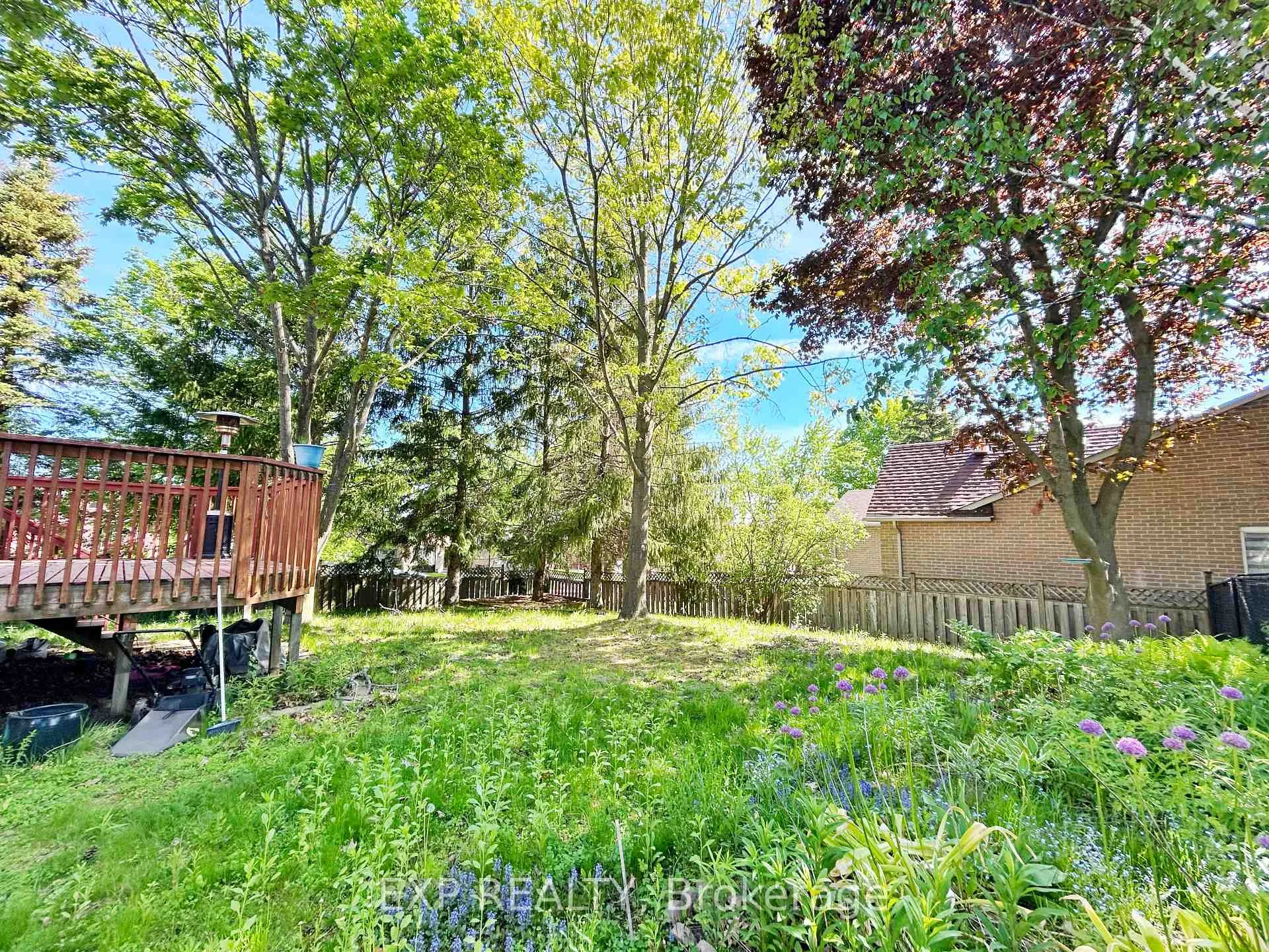 Photo 34 of 23 Haskell Crescent, Aurora, Aurora Highlands — HOMEH