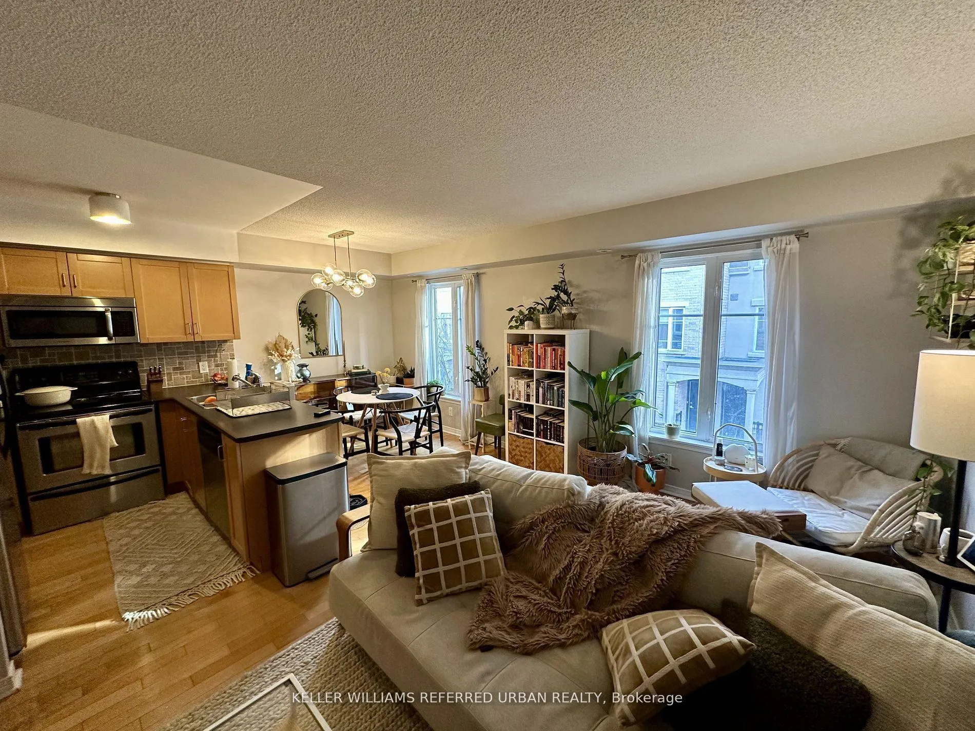 Photo 1 of Unit 319, 30 Western Battery Road, Toronto, Niagara — HOMEH