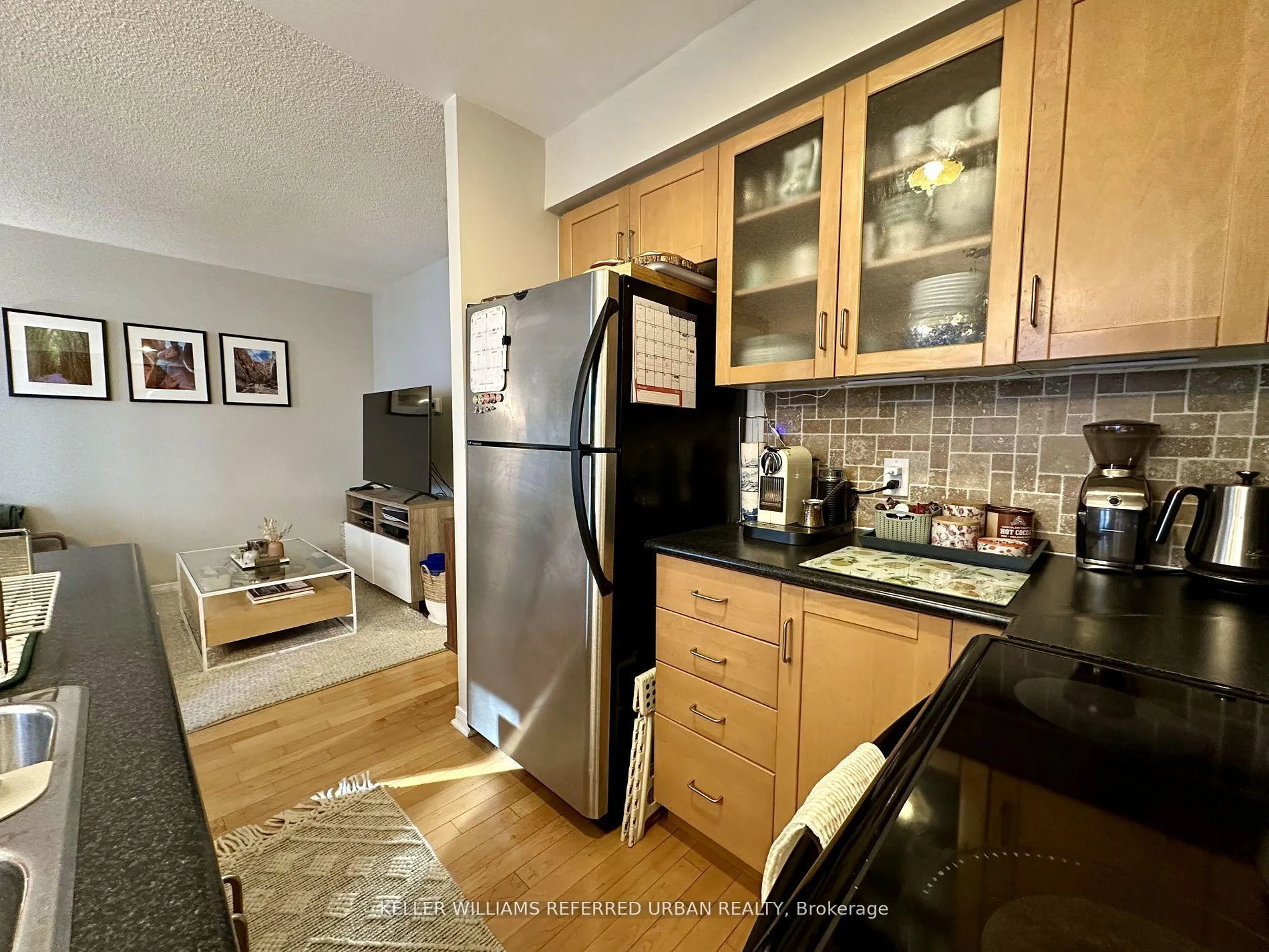 Photo 5 of Unit 319, 30 Western Battery Road, Toronto, Niagara — HOMEH