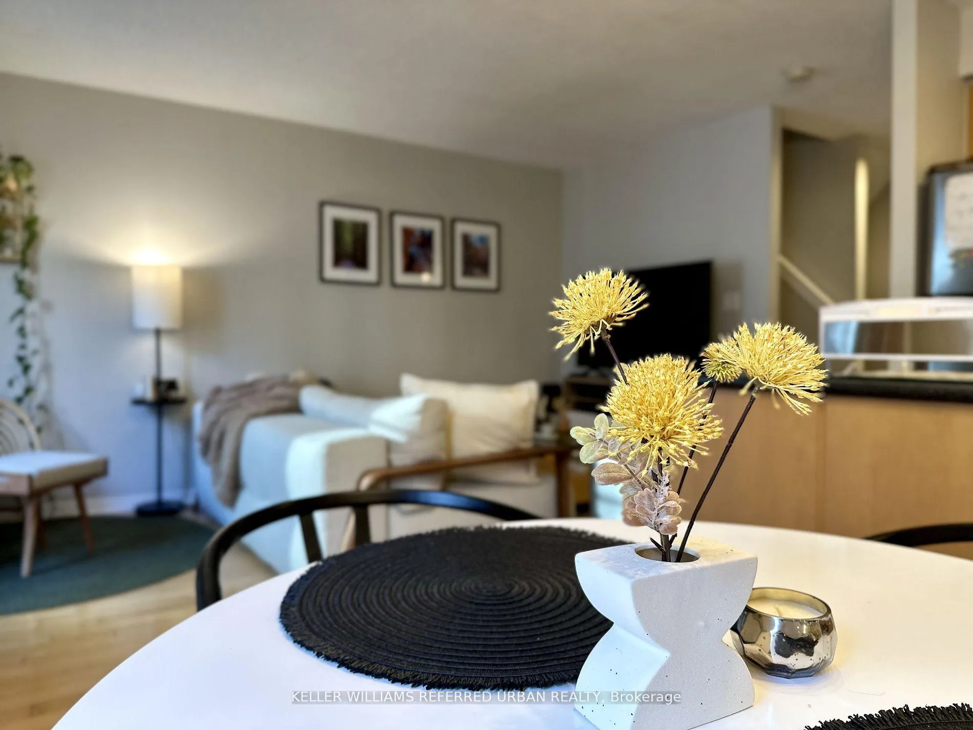 Photo 7 of Unit 319, 30 Western Battery Road, Toronto, Niagara — HOMEH