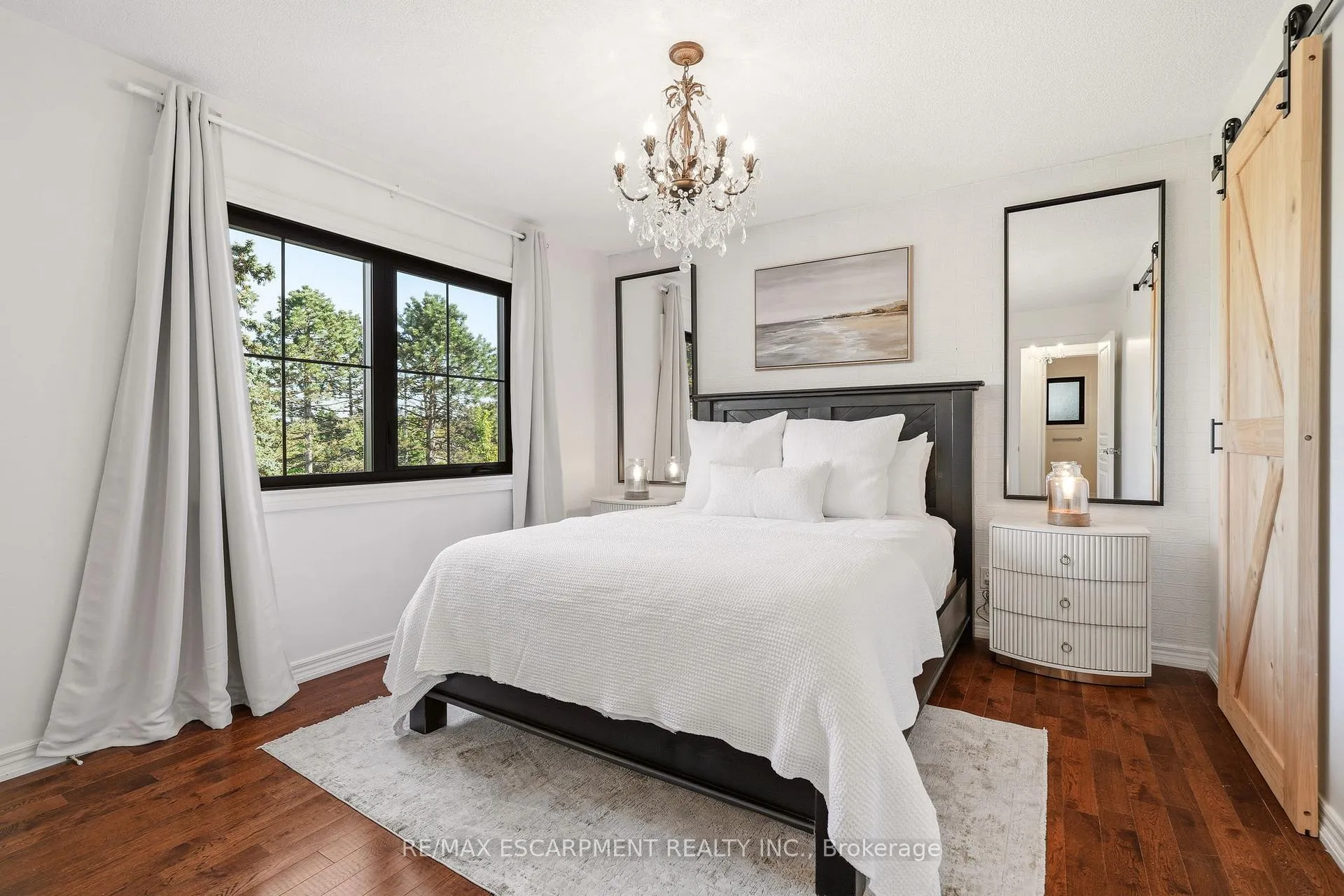Photo 17 of 329 Plains Road W, Burlington, Bayview — HOMEH