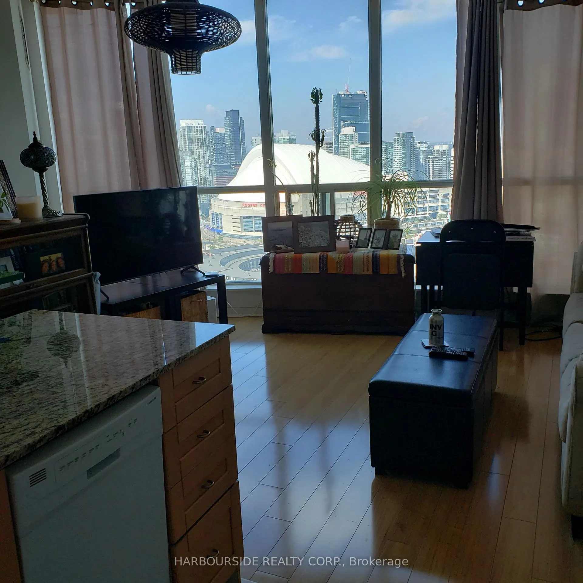 Photo 5 of Unit 3113, 8 York Street, Toronto, Waterfront Communities — HOMEH